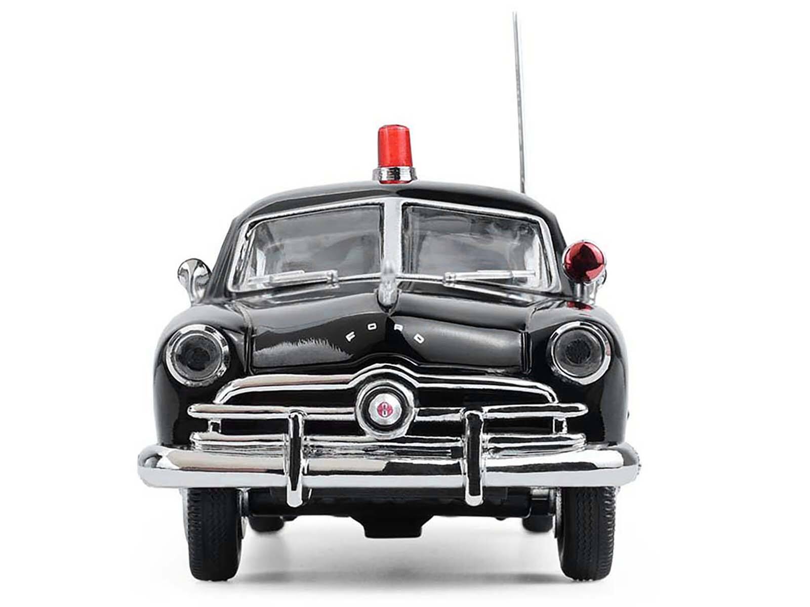 Back. Greenlight - 1949 Ford Custom Police Car "LAPD (Los Angeles Police Department)" Black and White 1/43 Diecast Model Car by Greenlight - Black and White.