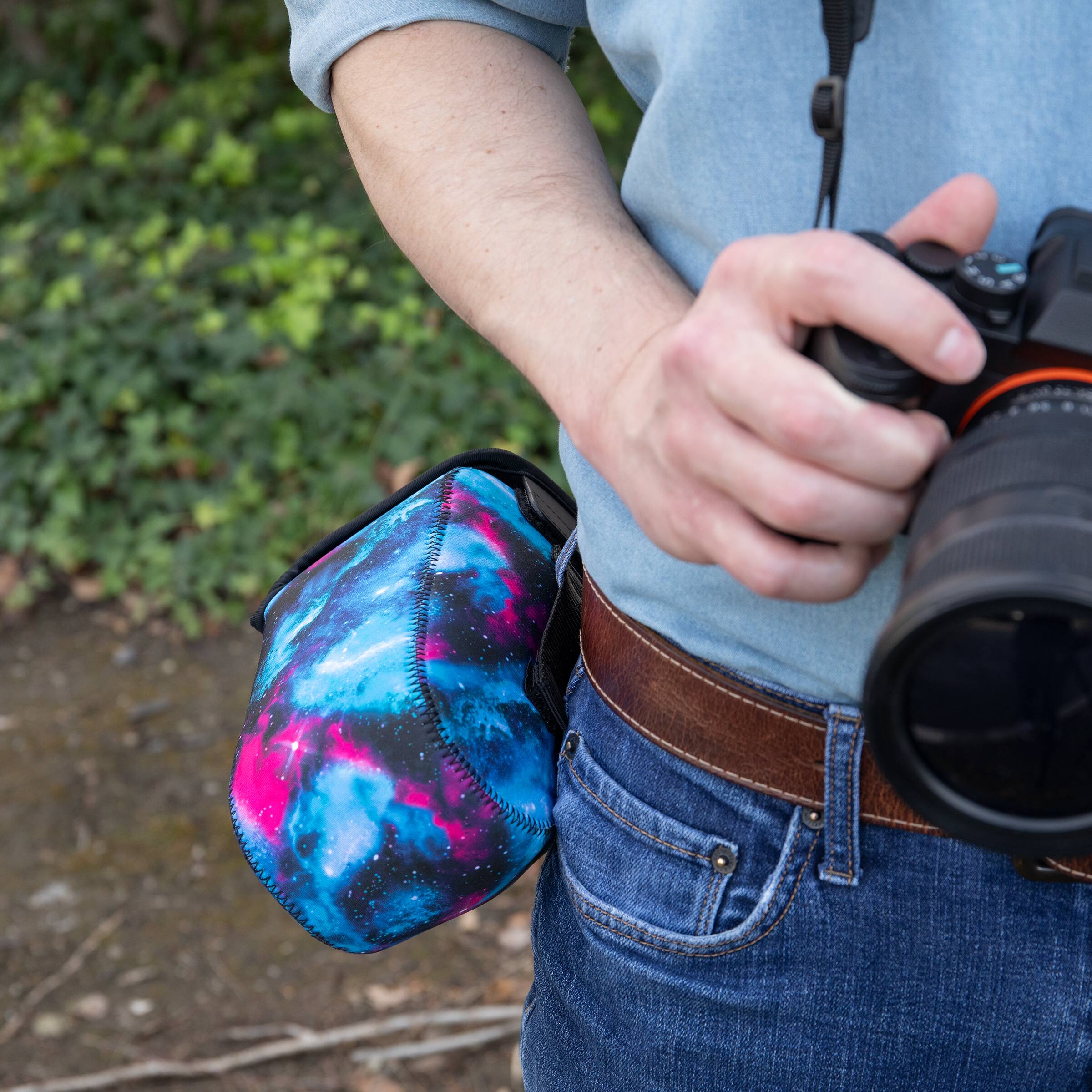 Alt View 5. USA Gear - USA Gear Camera Sleeve (Large) for Mid-Size SLRs - Pocket & Belt Loop (Galaxy).