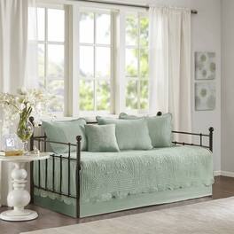 Hivvago - 6-Piece Farmhouse Seafoam Daybed Cover Bedding Set with Scalloped Edges - Green