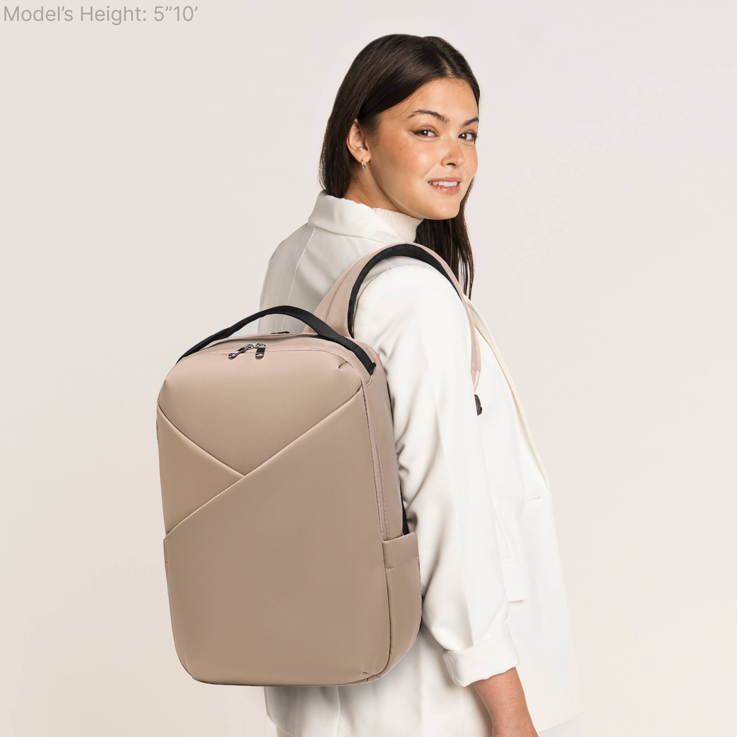 Model's Height: 5'10"