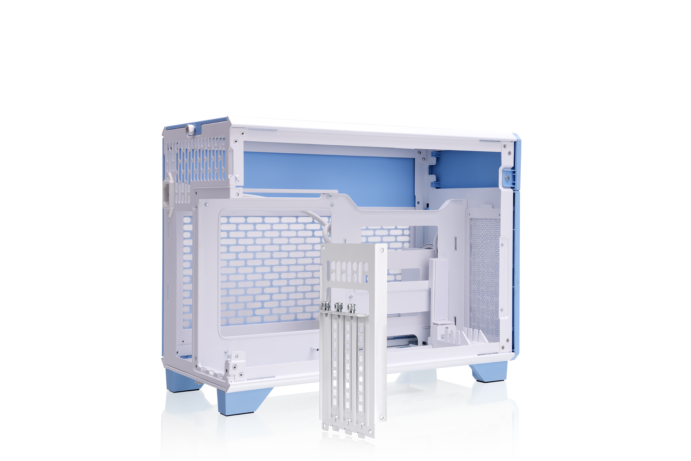 Alt View 5. Thermaltake - TR100 SFF mITX Mini Tower PC Case with PCIe 4.0 Riser Cable Included - Hydrangea Blue.