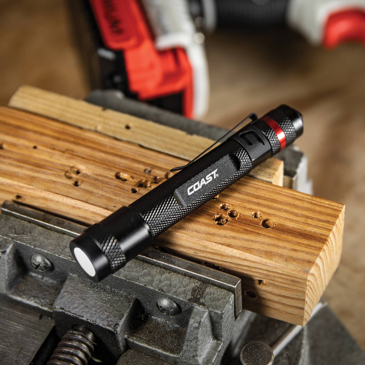 Back. Coast - COAST® G22 100 Lumen BULLS-EYE™ Spot Beam LED Penlight, Battery Included - Black.