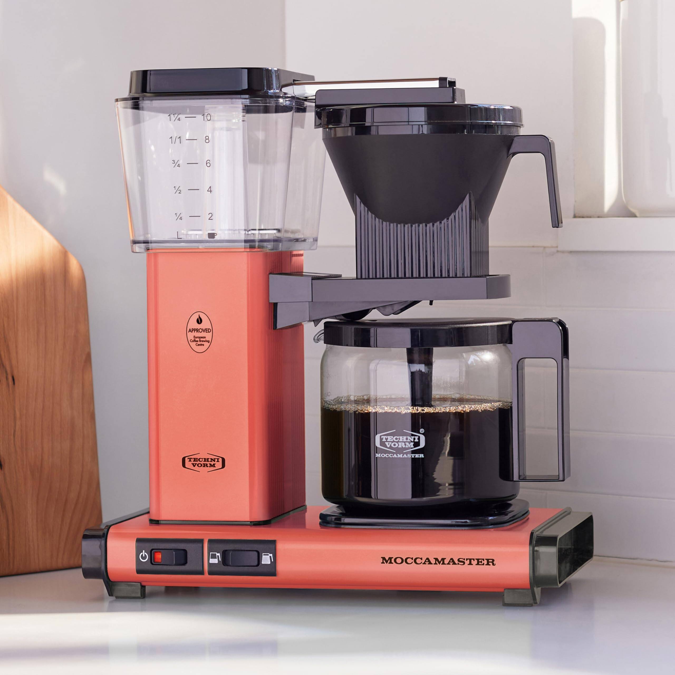 1/4 - 10  
1/1 - 8  
3/4 - 6  
1/2 - 4  
1/4 - 2  
L  
APPROVED  
TECHNI VORM  
MOCCAMASTER