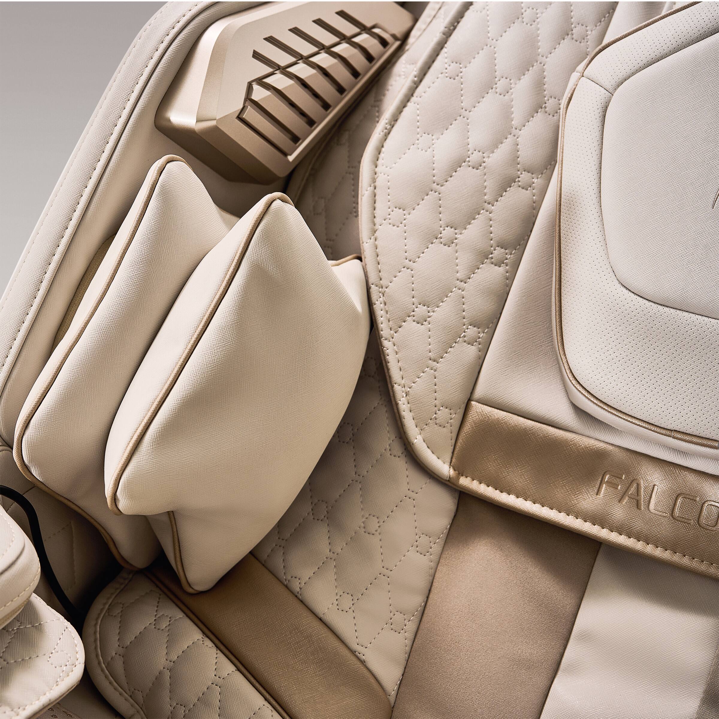 Alt View 2. Bodyfriend - BODYFRIEND FALCON ROVO MASSAGE CHAIR - Beige.