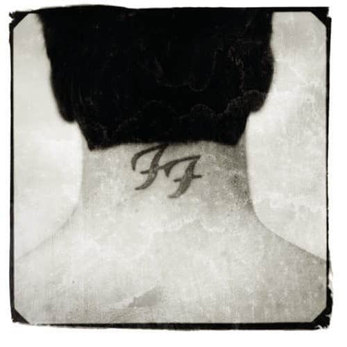 Front. Foo Fighters - There Is Nothing Left to Lose   - COMPACT DISCS.
