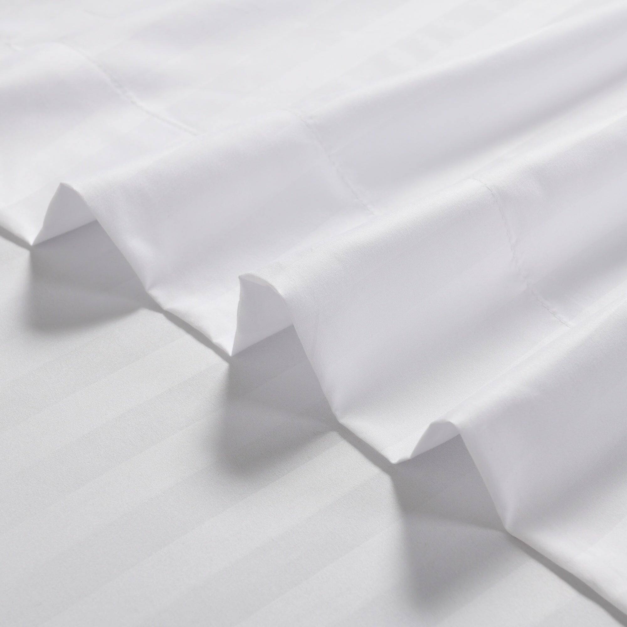 Left. MarCielo - Marcielo 4-Pieces Soft Striped Bed Sheets with 18 inches Deep Pocket - White.