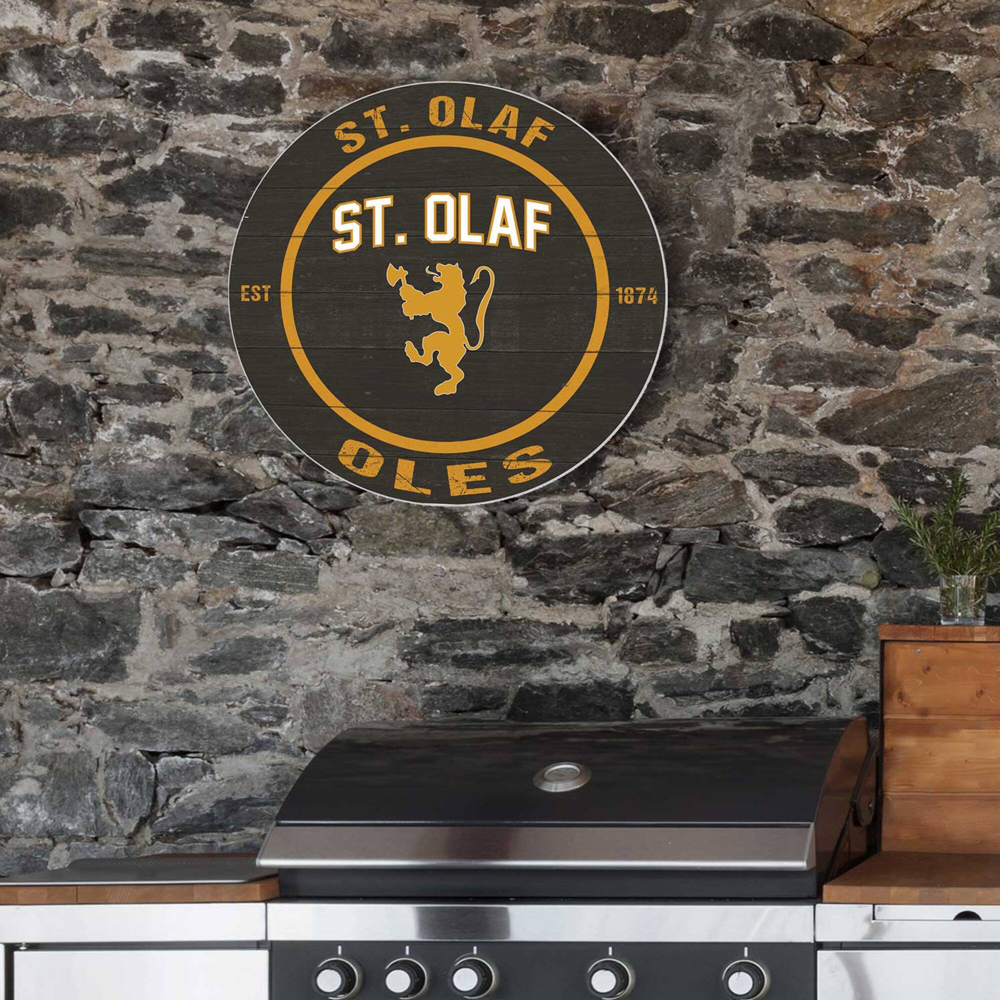 ST. OLAF  
EST 1874  
ST. OLAF  
OLE'S