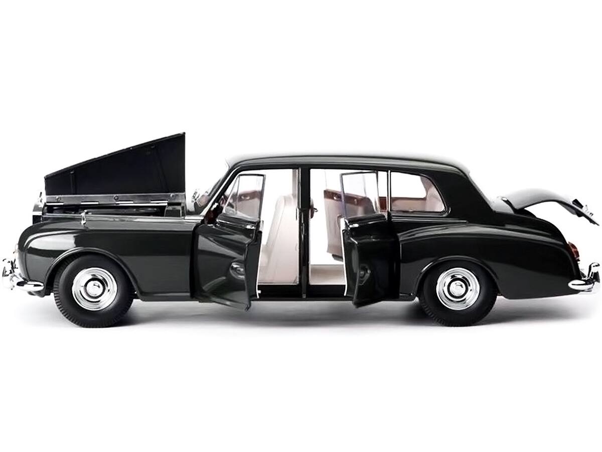 Alt View 1. Paragon - 1964 Rolls Royce Phantom V Brewster Green 1/18 Diecast Model Car by Paragon.