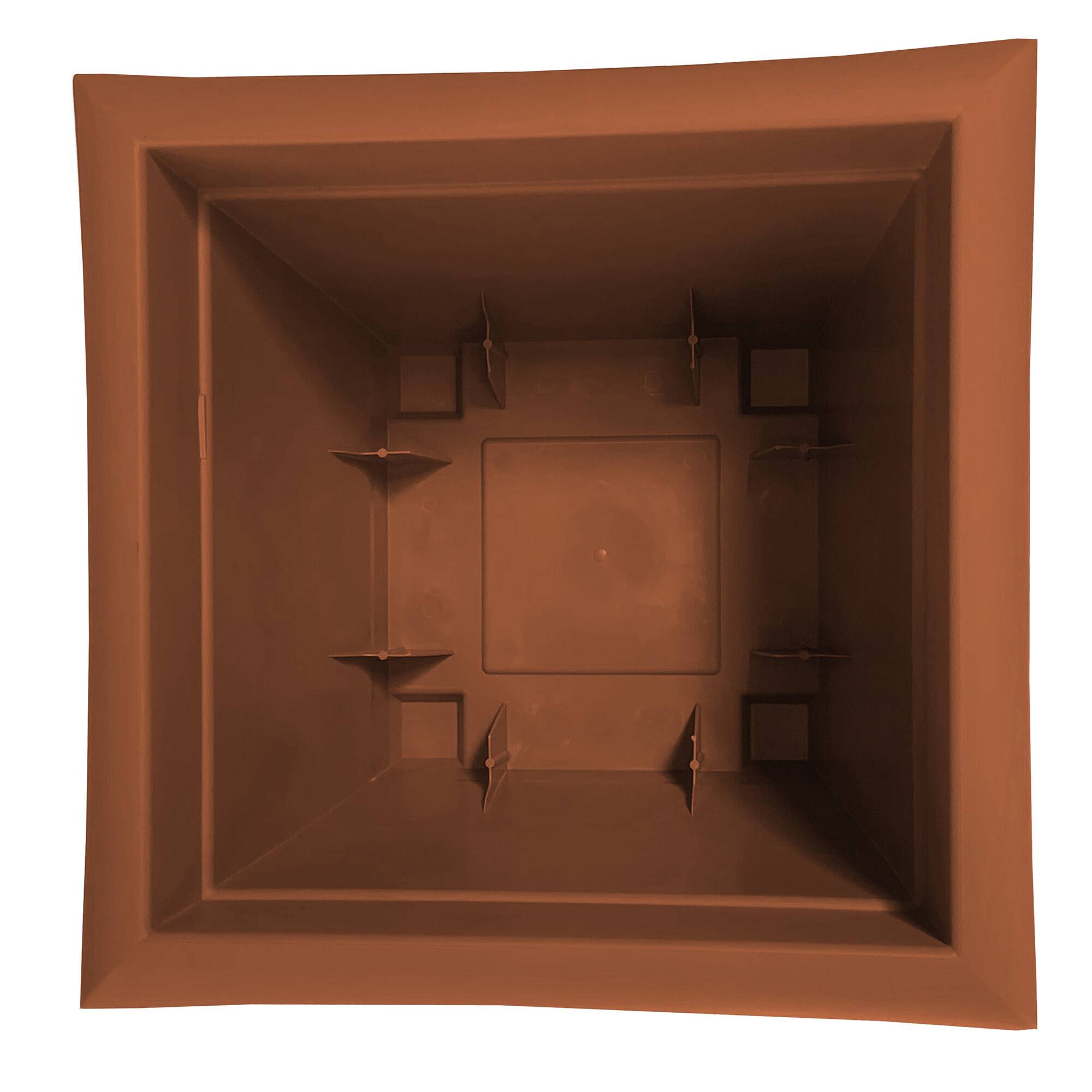 Alt View 2. Bloem - Terra Cotta 15" - Dayton Sq Box Planter.