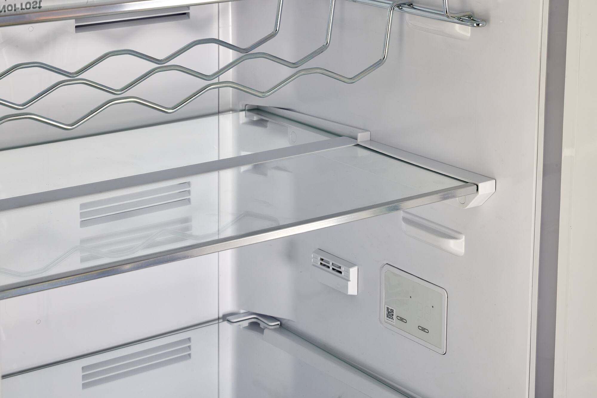 Alt View 15. Unique Appliances - Classic Retro 23.8 in 11.7 cu. ft. Frost Free Retro Bottom Freezer Refrigerator ENERGY STAR - Ocean Mist Turquoise.