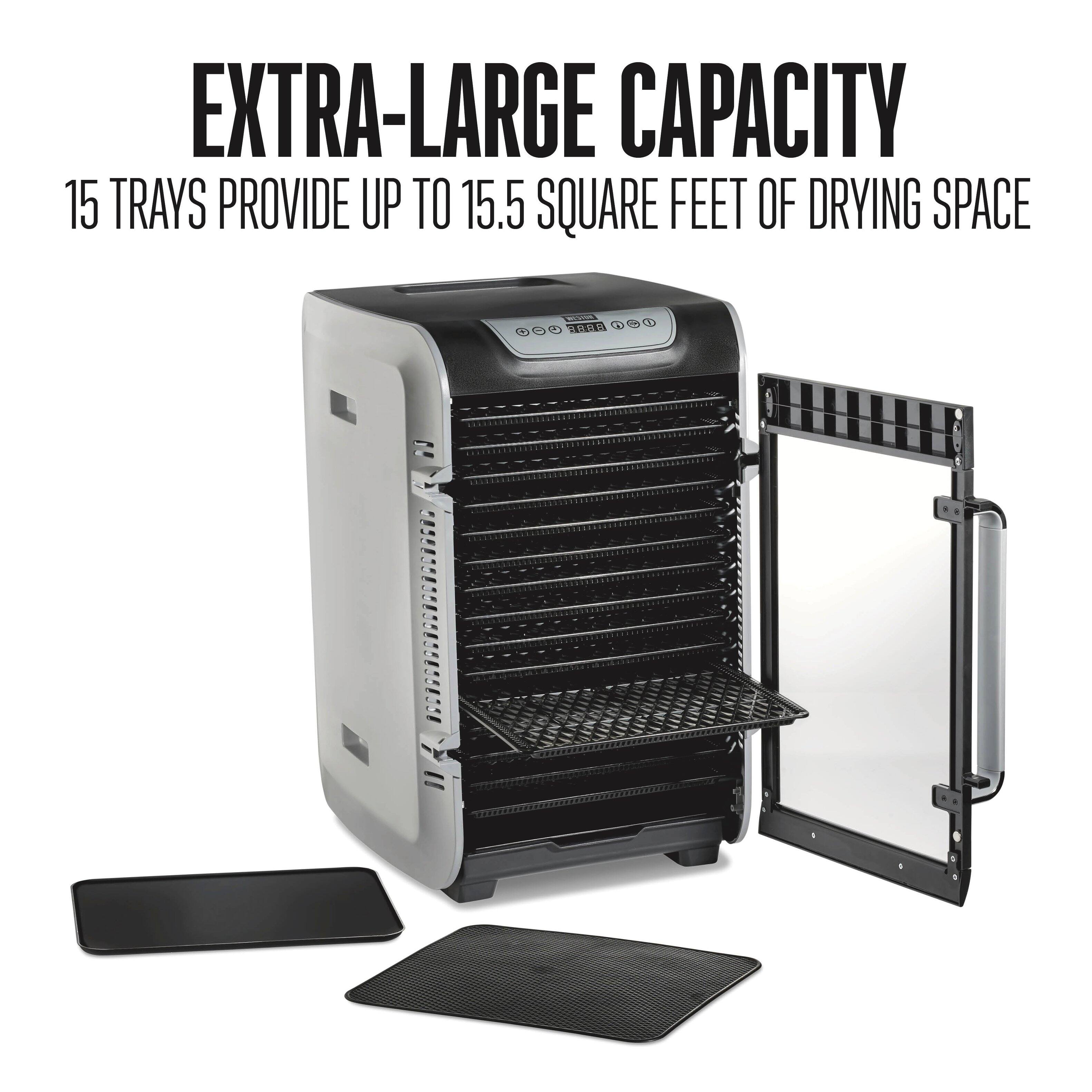 EXTRA-LARGE CAPACITY  
15 TRAYS PROVIDE UP TO 15.5 SQUARE FEET OF DRYING SPACE