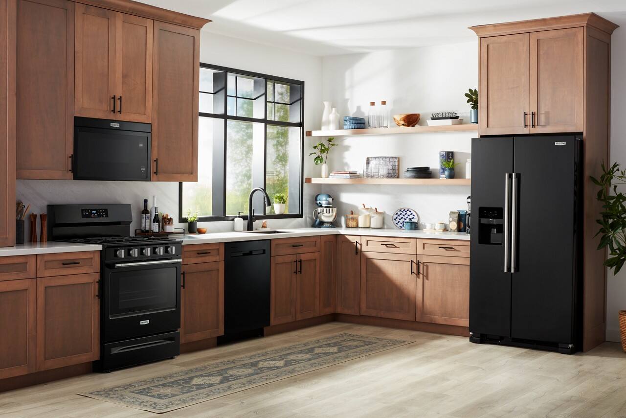 Alt View 11. Maytag - 5.0 Cu. Ft. Freestanding Gas Range With No Preheat Air Fry and Air Baking - Black.