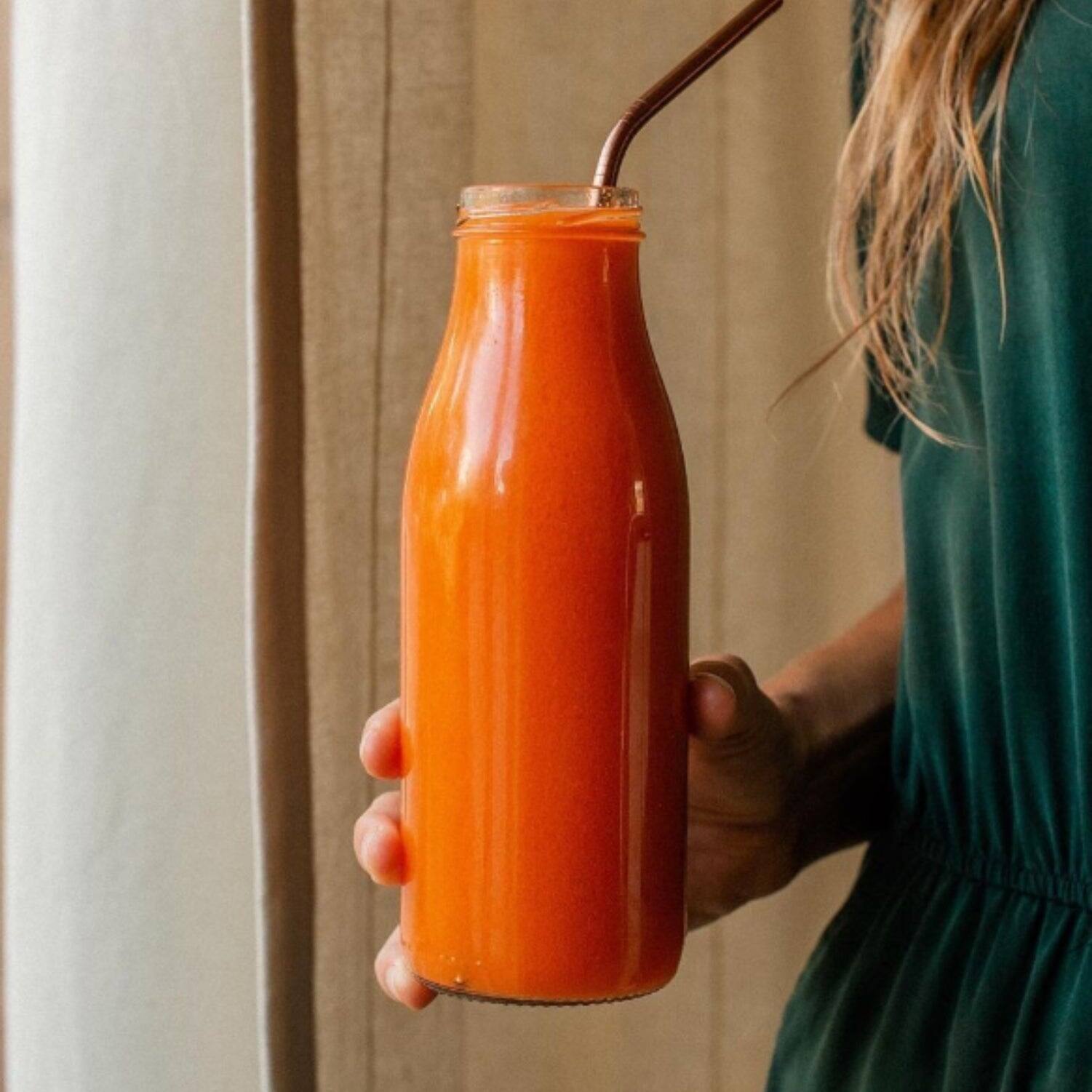 Alt View 2. Le Parfait - Milk Bottles - 500ml French Glass Preserving Bottles w/ 48mm Printed Logo Metal Twist Cap, 16oz/Pint (Pack of 6).