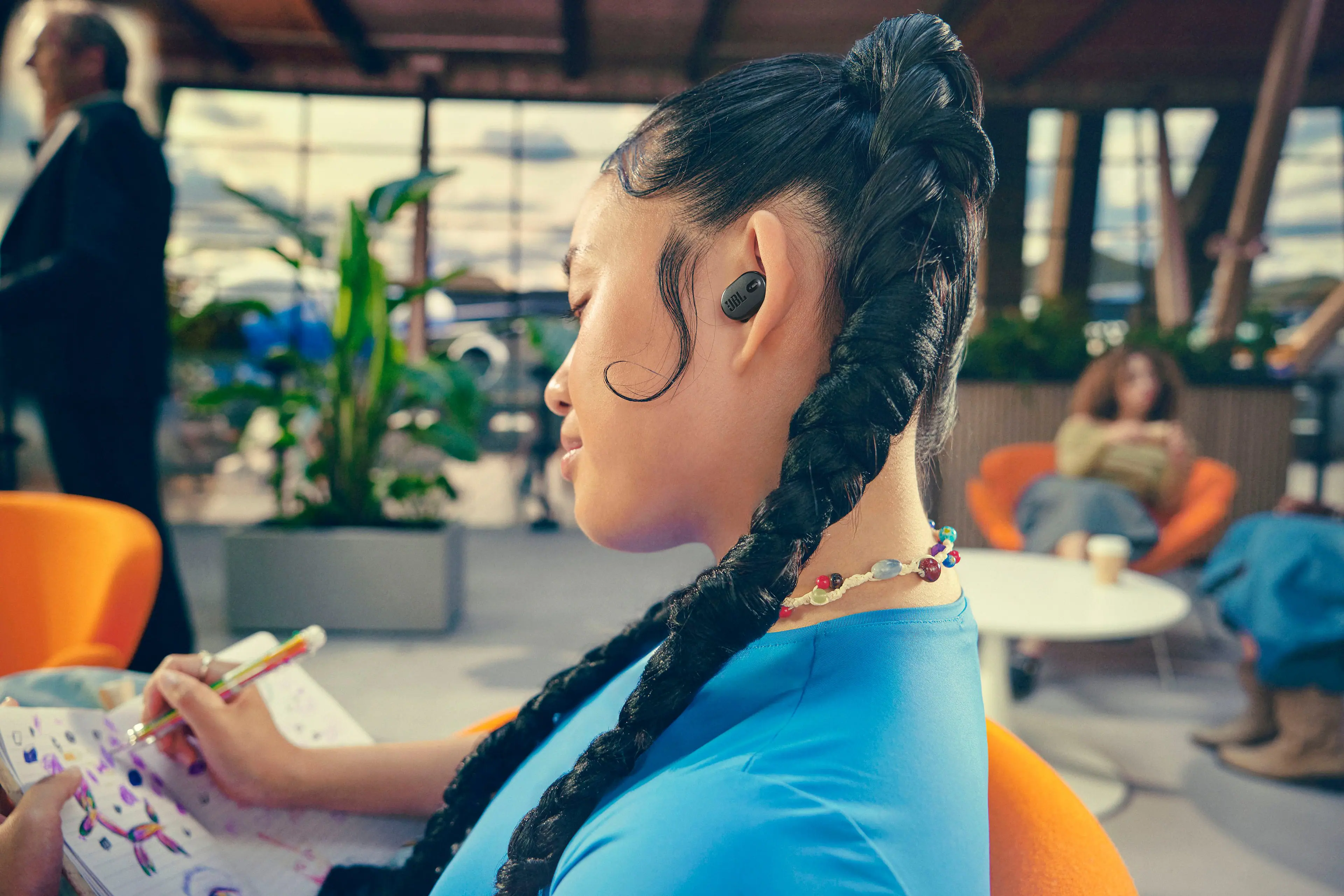 Alt View 6. JBL - Tune Buds 2 True Wireless Noise Cancelling Earbuds - 2025 - Black.