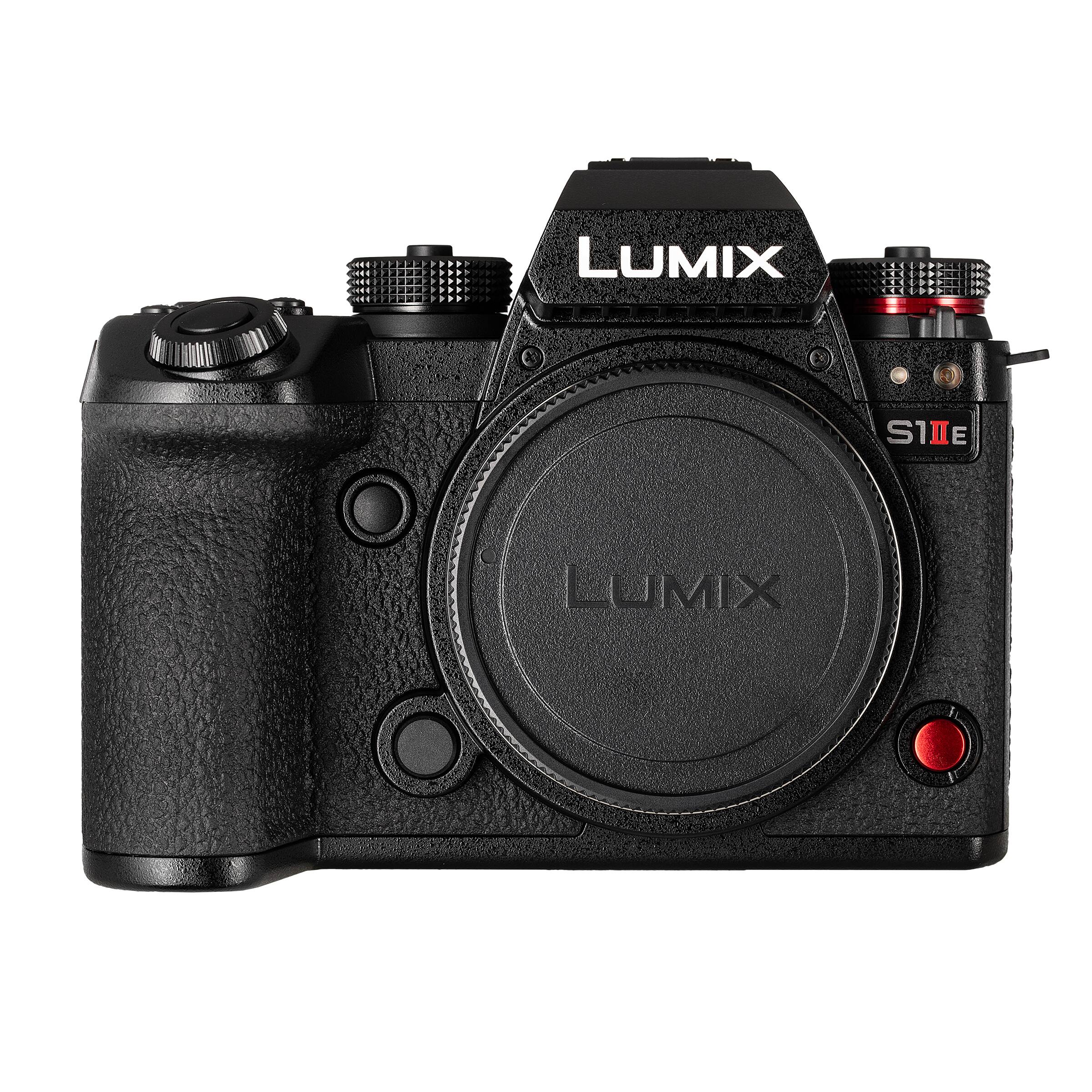 LUMIX S1 II E