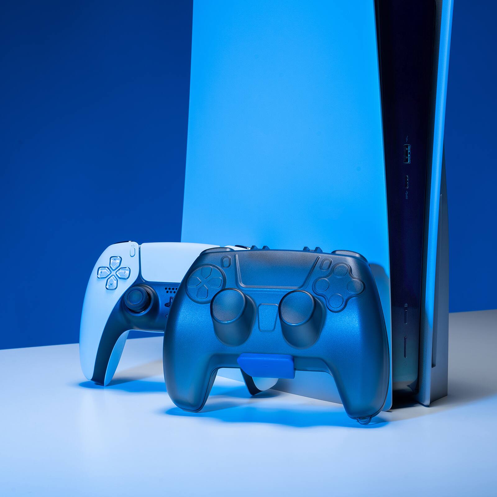 Alt View 6. tomtoc - tomtoc Protective Case for PS5/PS5 Pro Controller, Hard Shell Joystick Protector for Playstation 5 Wireless Controller - Black.