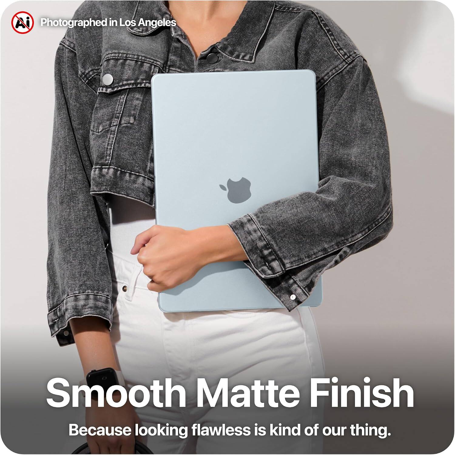 Photographed in Los Angeles

Smooth Matte Finish

Because looking flawless is kind of our thing.