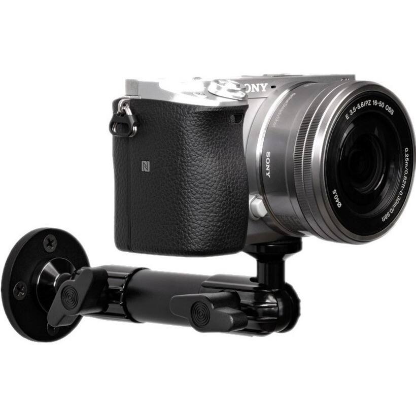 E 3.5-5.6/PZ 16-50 OSS  
40.5  
0.26m/0.82ft  
1880  
0.35m/1.15ft  
82