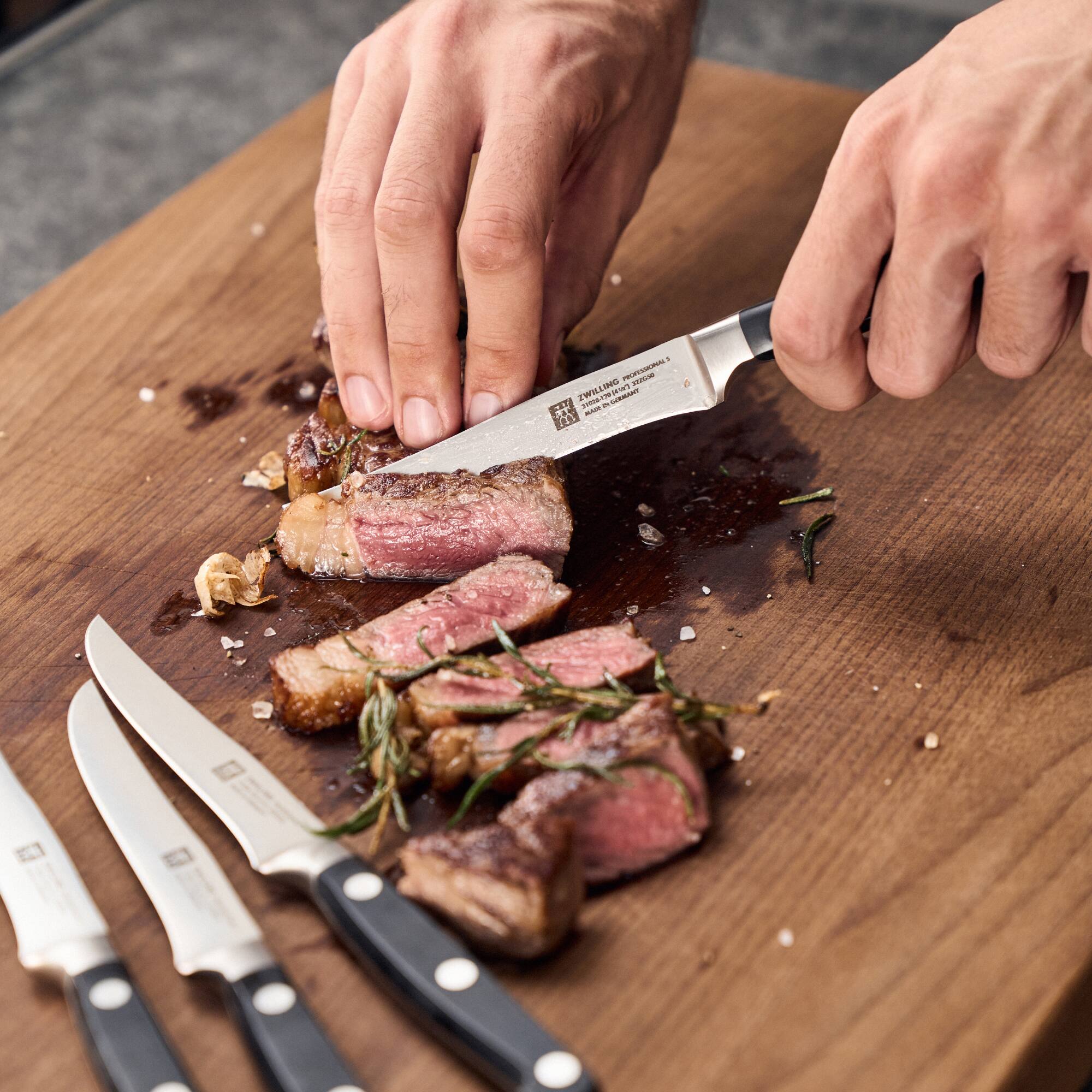 - PROPISSURAL AUN EWILLING CRA
- Aing_tt
- 2E1