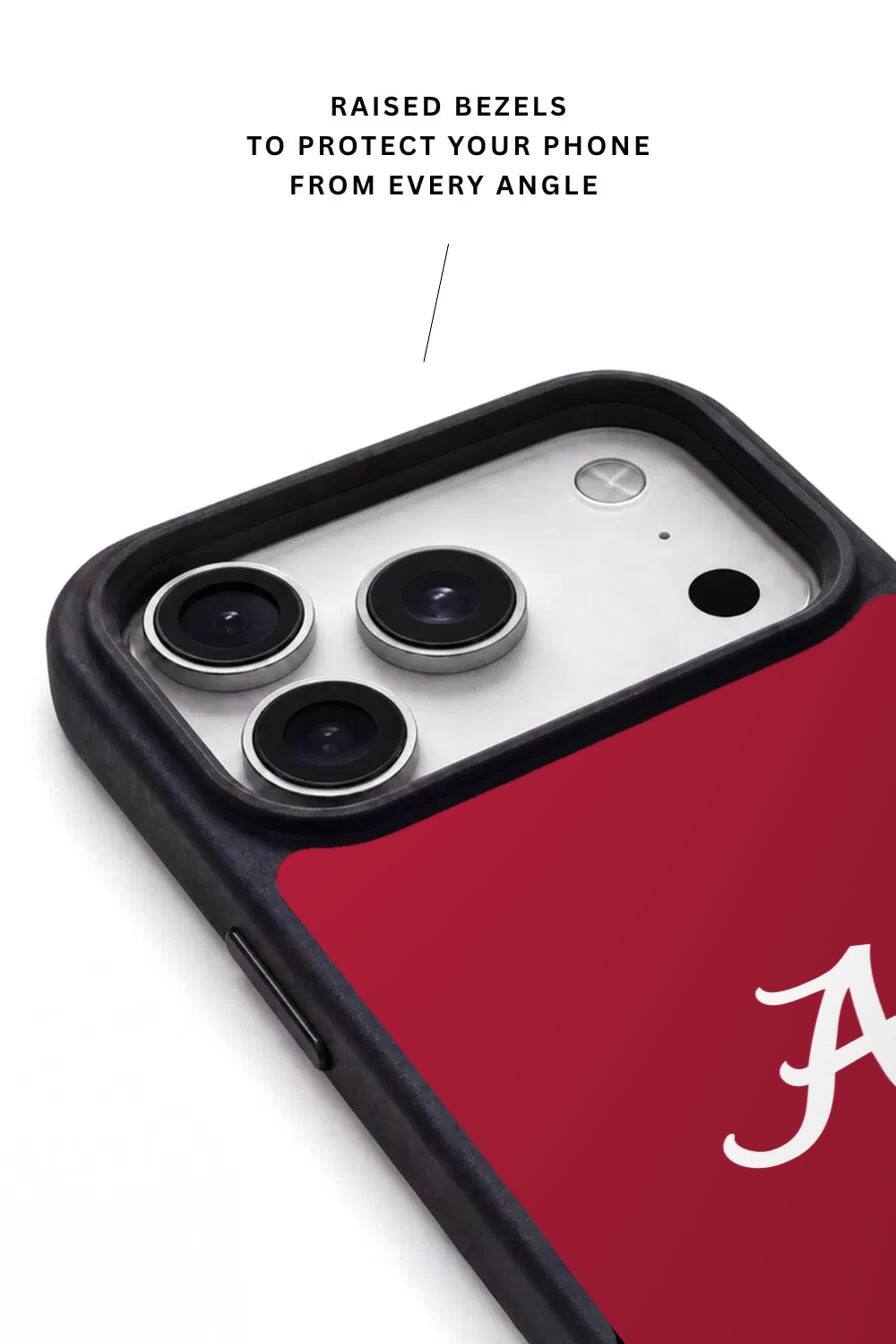 RAISED BEZELS TO PROTECT YOUR PHONE FROM EVERY ANGLE