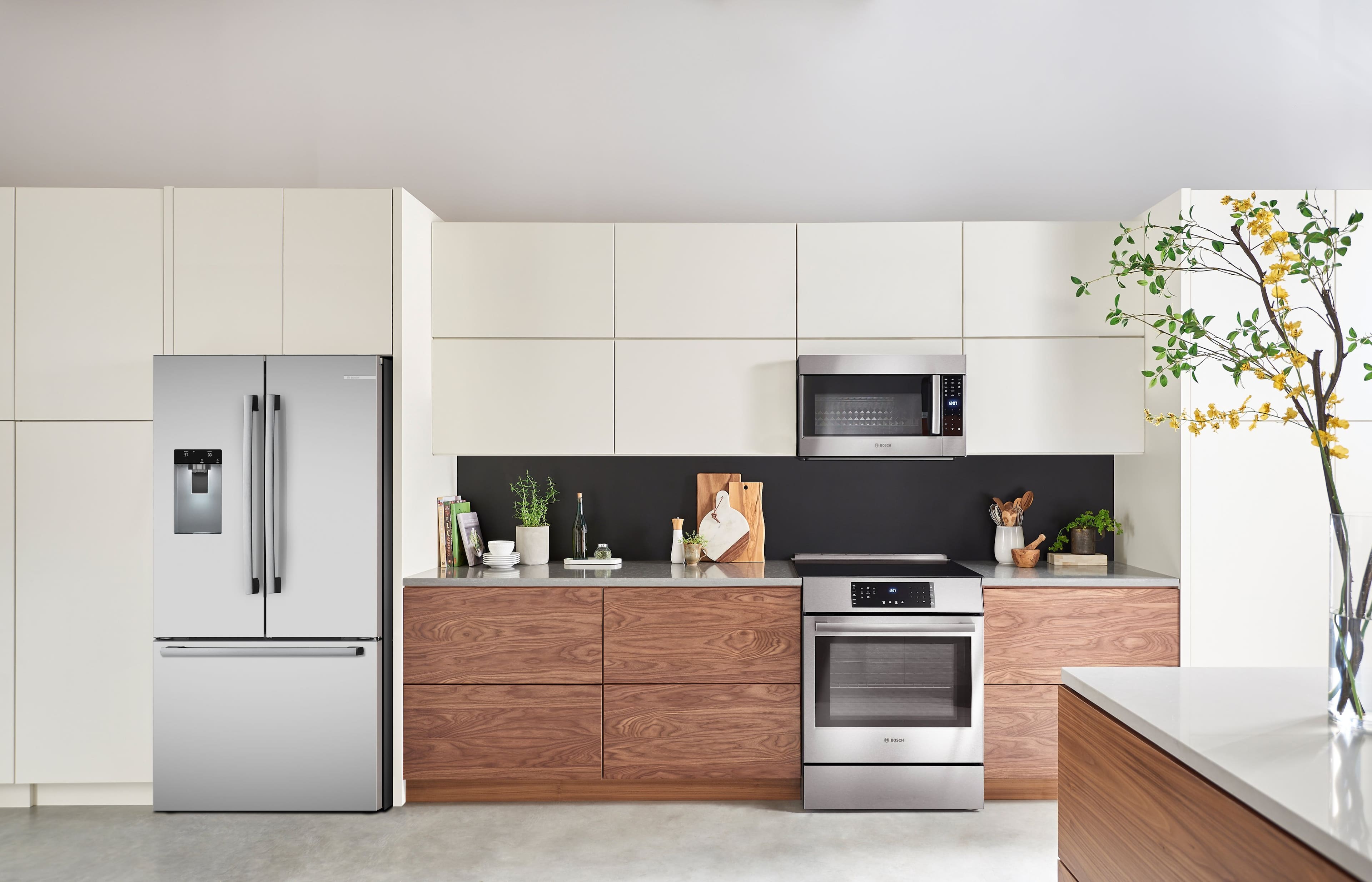 Alt View 11. Bosch - 500 Series 26 Cu. Ft. 3-Door French Door Smart Refrigerator with External Water and Ice - Stainless Steel.