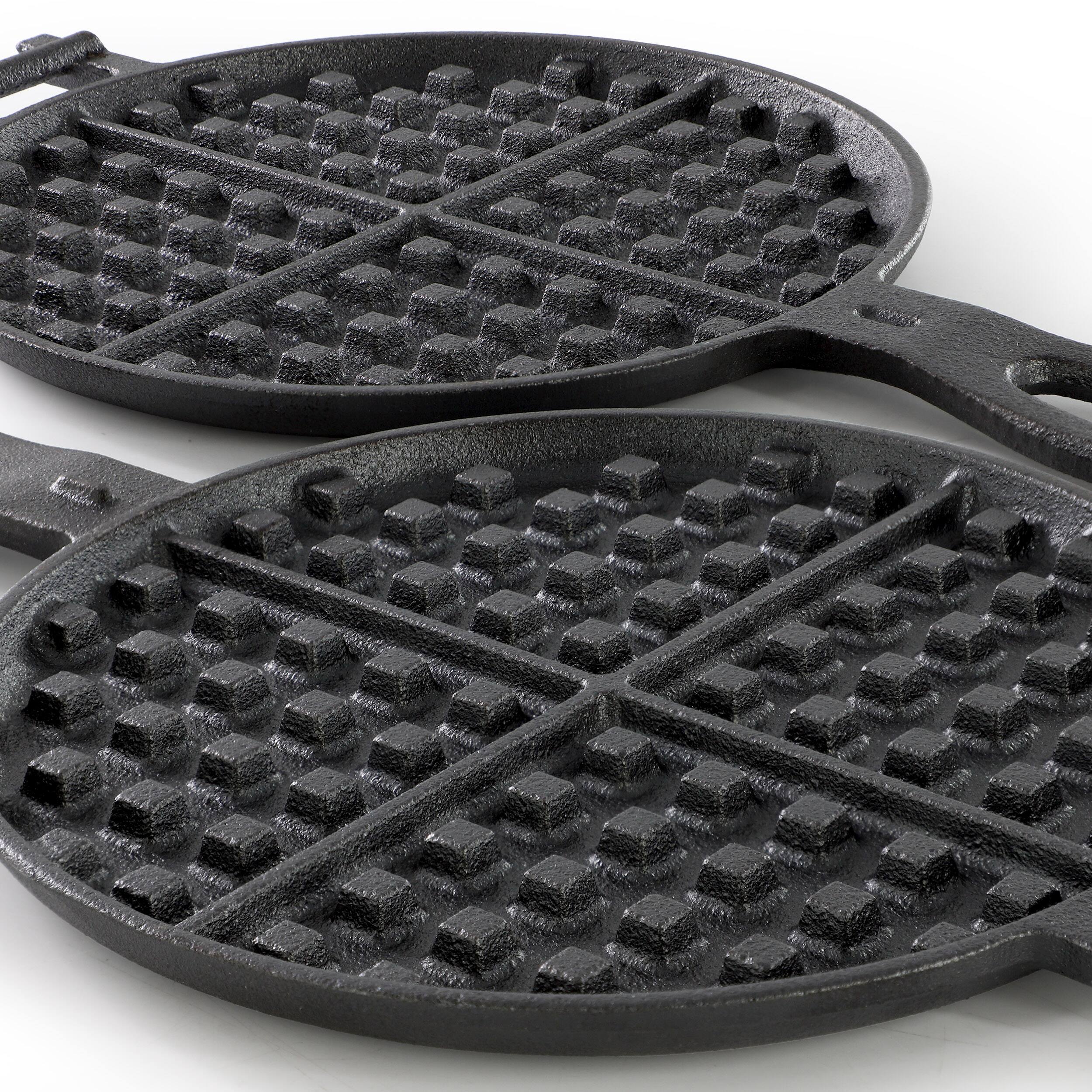 Alt View 4. Mega Chef - Megachef 6.7 Inch Round Cast Iron Pie Iron Outdoor/Camping Cookware with Long Handle - Black.