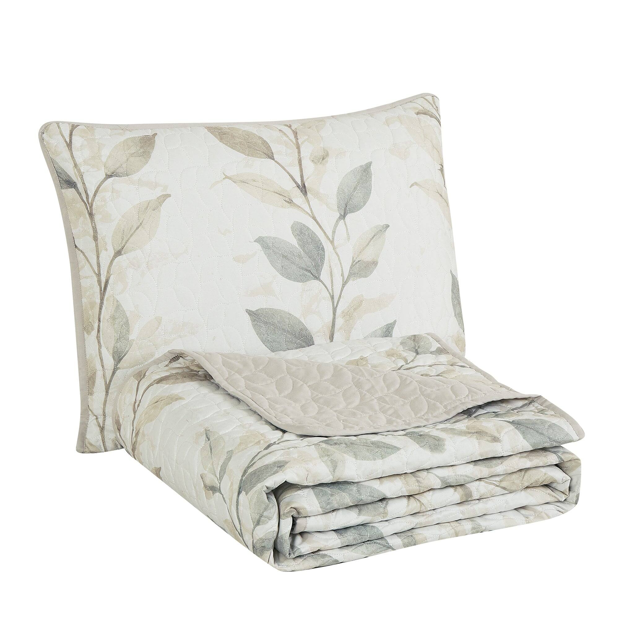 Alt View 1. MarCielo - MarCielo 3 Piece Lightweight Quilt Bedspread Set Reversible Floral Botanical - Watercolor Leaf.