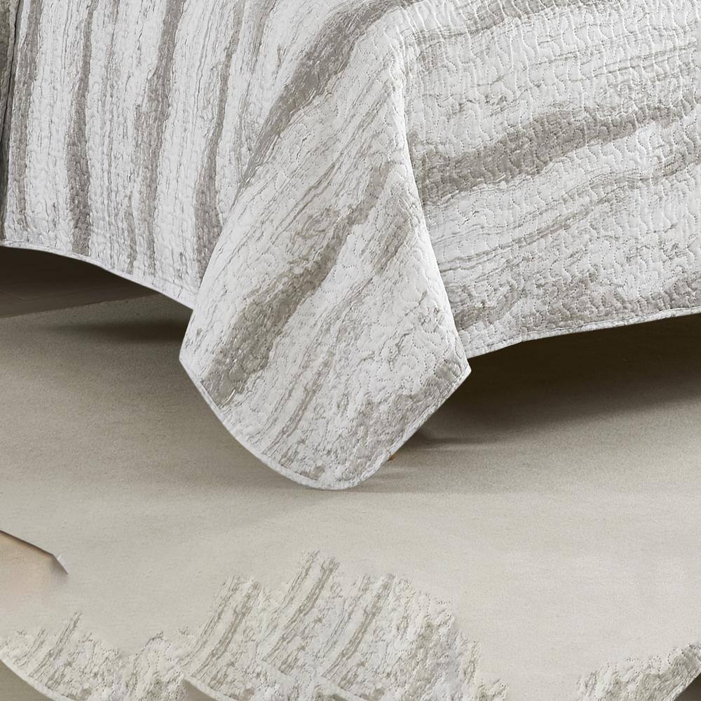 Alt View 2. RT Designers Collection - RT Designers Collection Bonaire Tan Marble 3-Pieces Pinsonic Quilt Set King Beige - Beige.