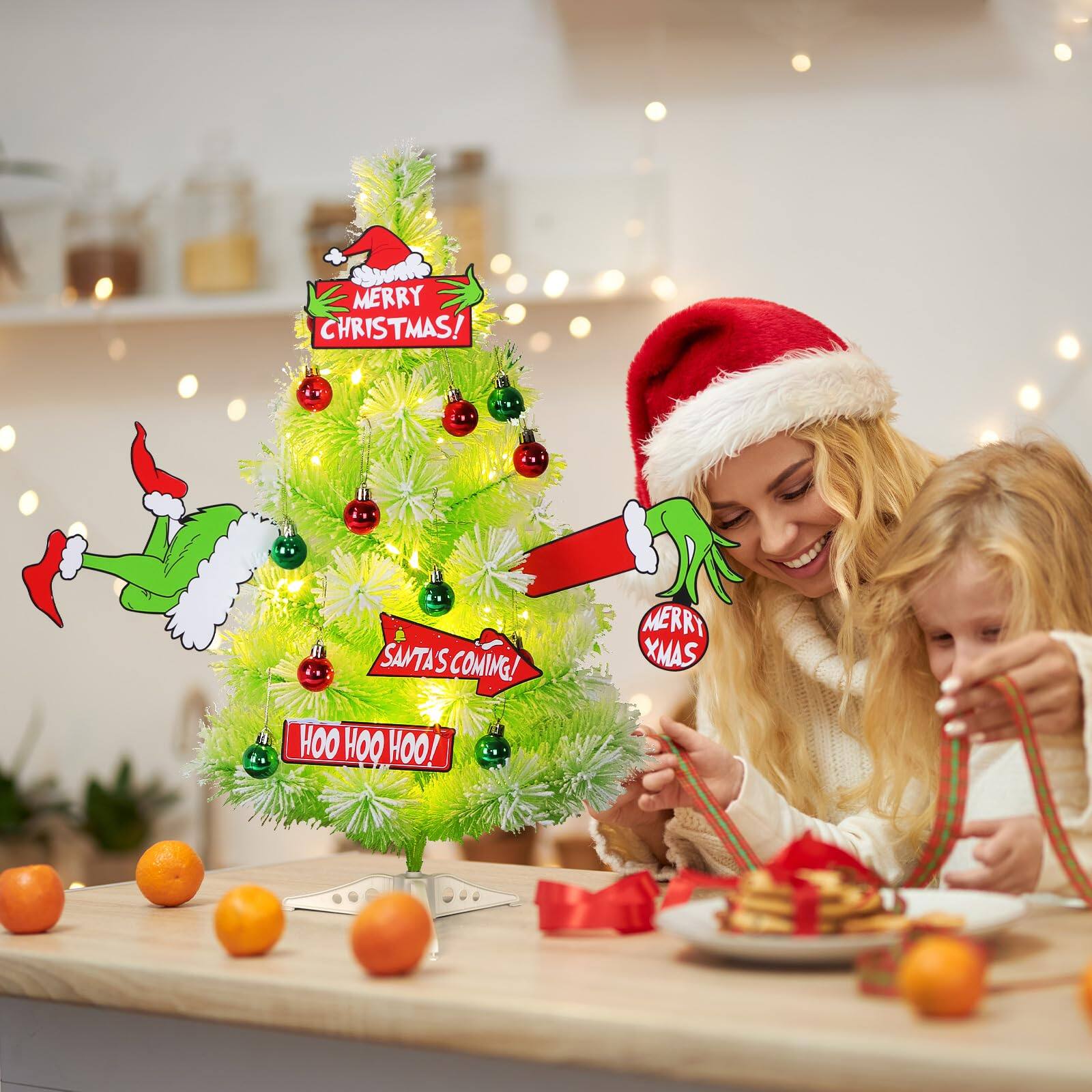 MERRY CHRISTMAS!  
SANTA'S COMING!  
MERRY XMAS  
HOO HOO HOO!