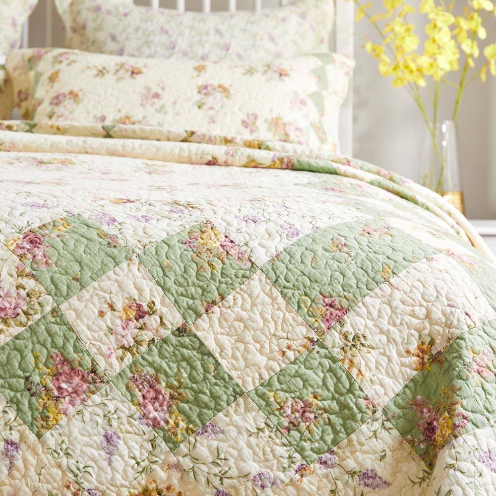 Alt View 1. BreeBe - Bliss Quilt Set 3-Piece Full/Queen - Ivory.