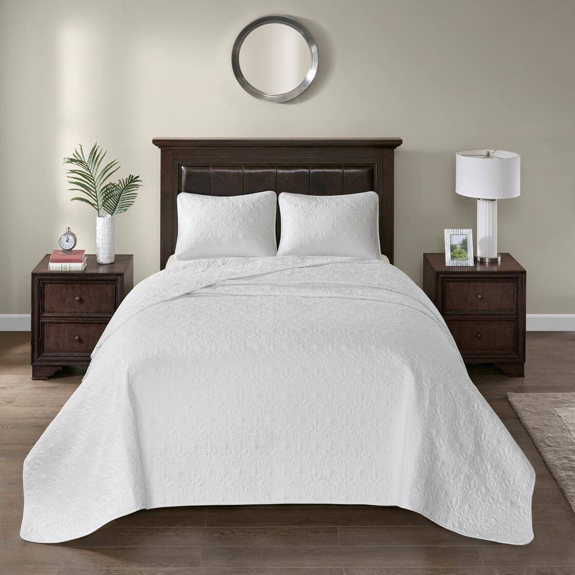 Alt View 1. Gracie Mills - Gracie Mills Sandy Reversible Bedspread Set with Classic Stitch Pattern - White.