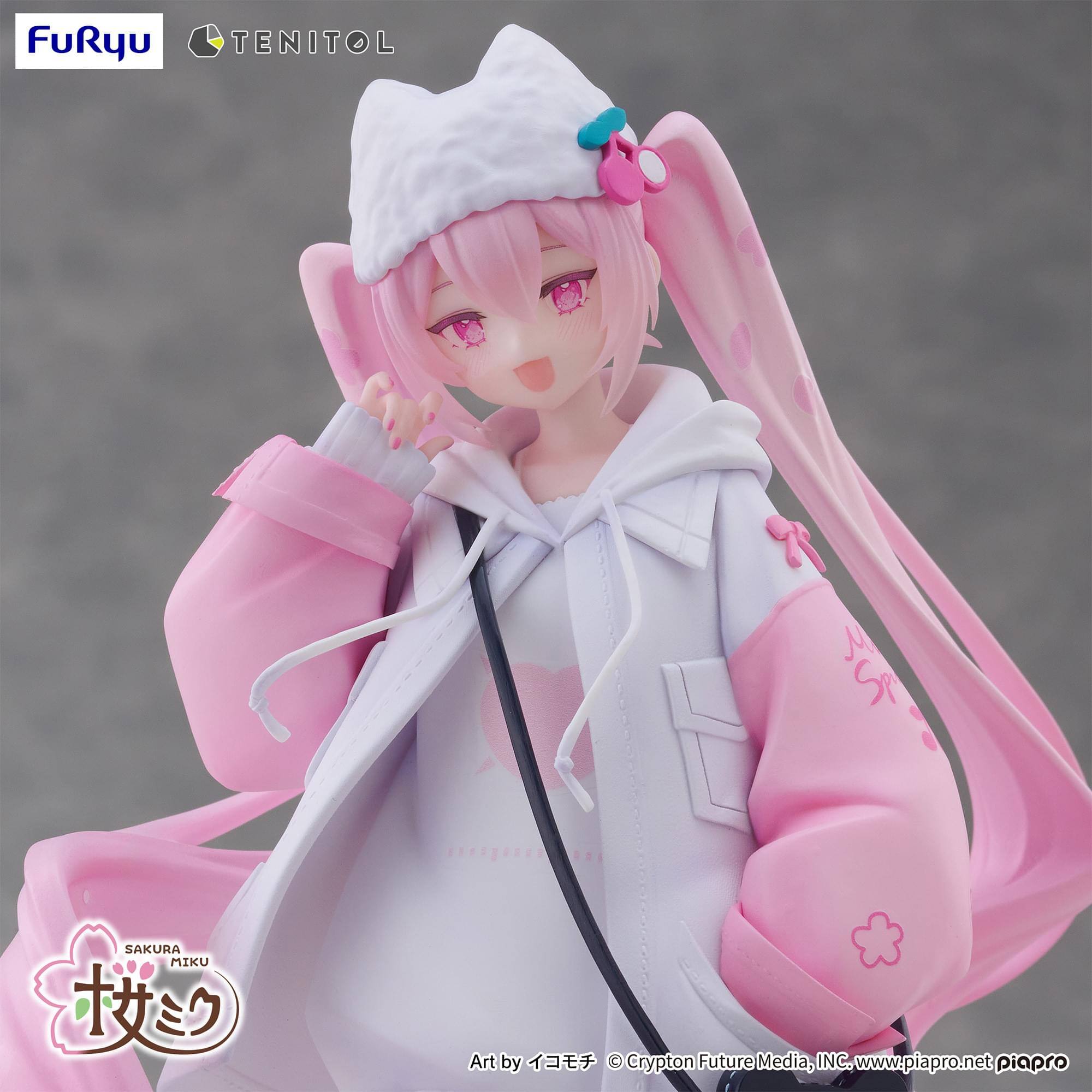 FuRyu TENITOL M SAKURA MIKU  
Art by Crypton Future Media, INC.  
www.piapro.net piapro