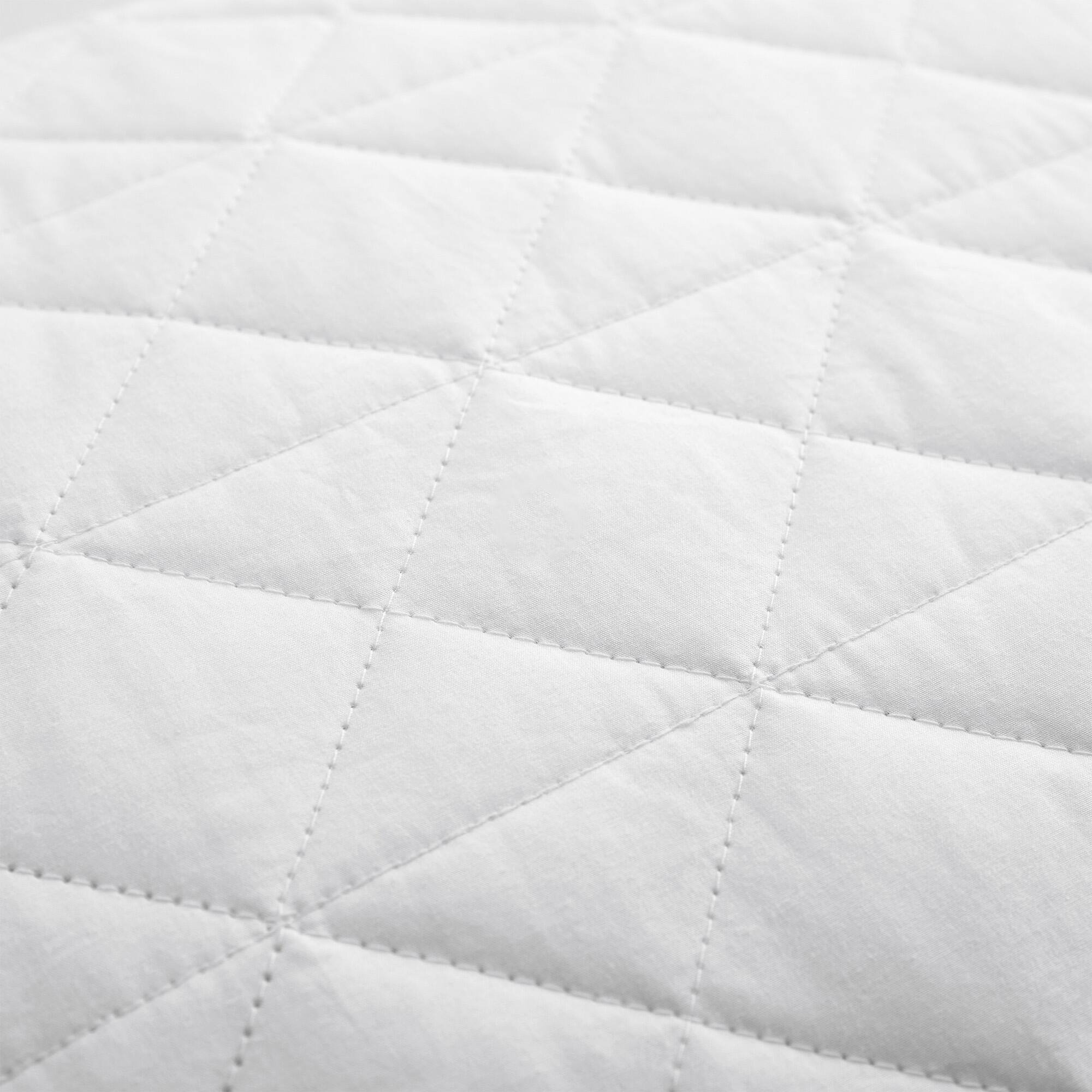 Left. Peace Nest - Peace Nest 2 Pack Goose Feather Pillow with Breathable Cotton Cover, Zigzag Wave Pattern, King - Zigzag Wave Pattern.