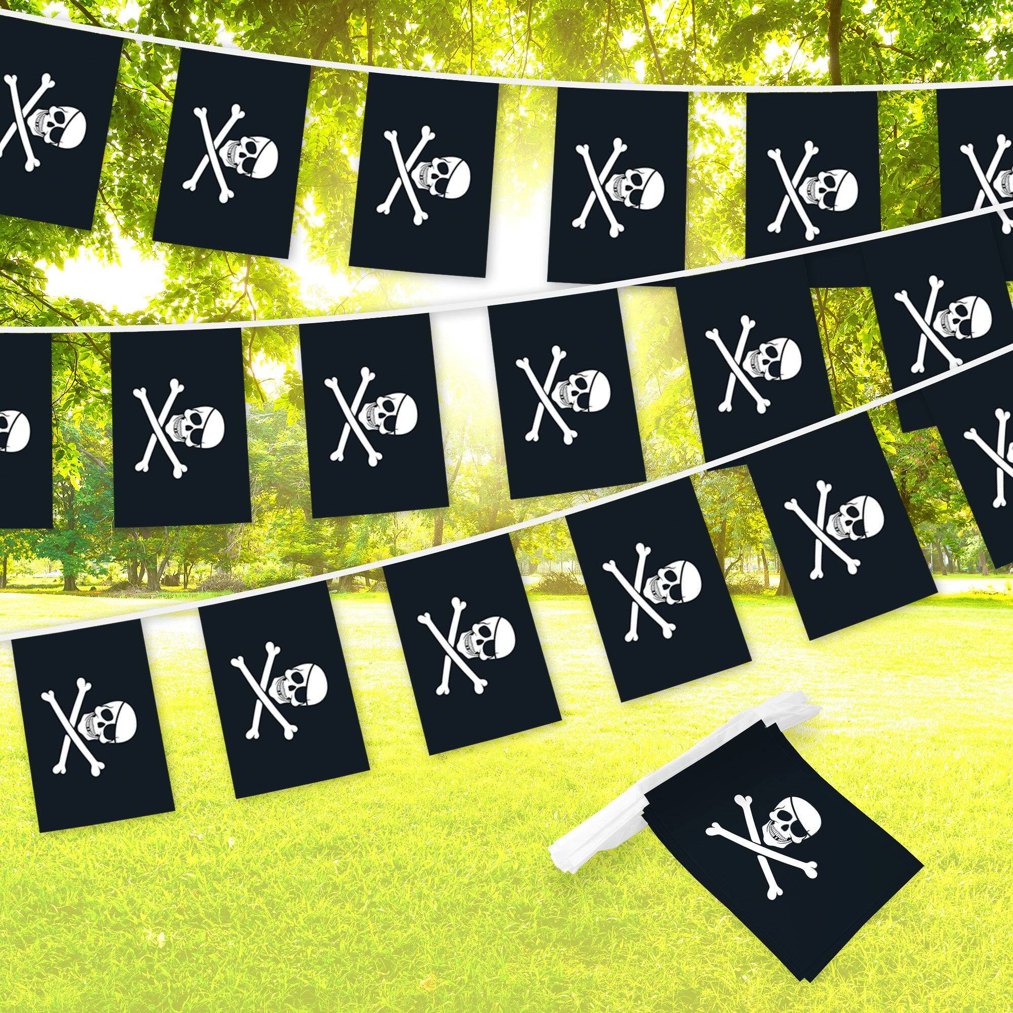 Front. G128 - G128 Jolly Roger Pirate Bunting Banner 33 ft String with 8.2 x 5.5 in Flags 150D Polyester Party Decoration - Black.