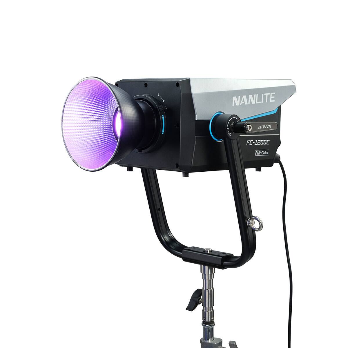 NANLITE  
OPEN  
NANLITE FC-1200C Full-Color