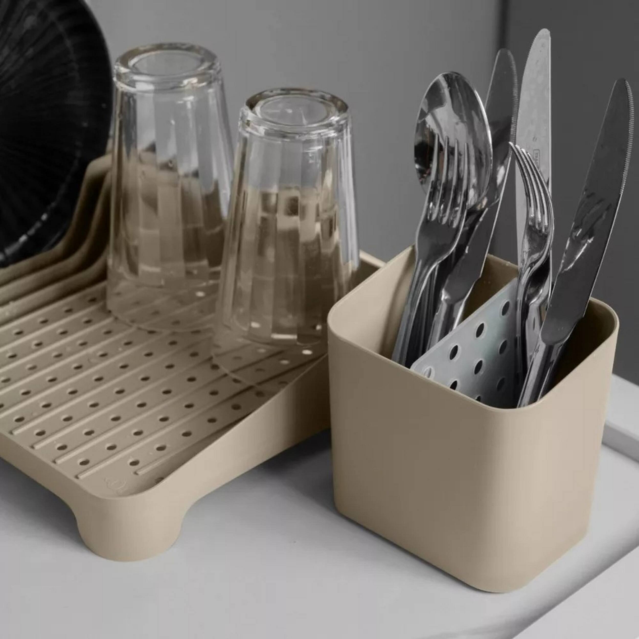 Angle. OU - OU Utensil Holder with Removable Divider, Nonslip Cutlery Drainer with Built In Reservoir - Beige - Beige.