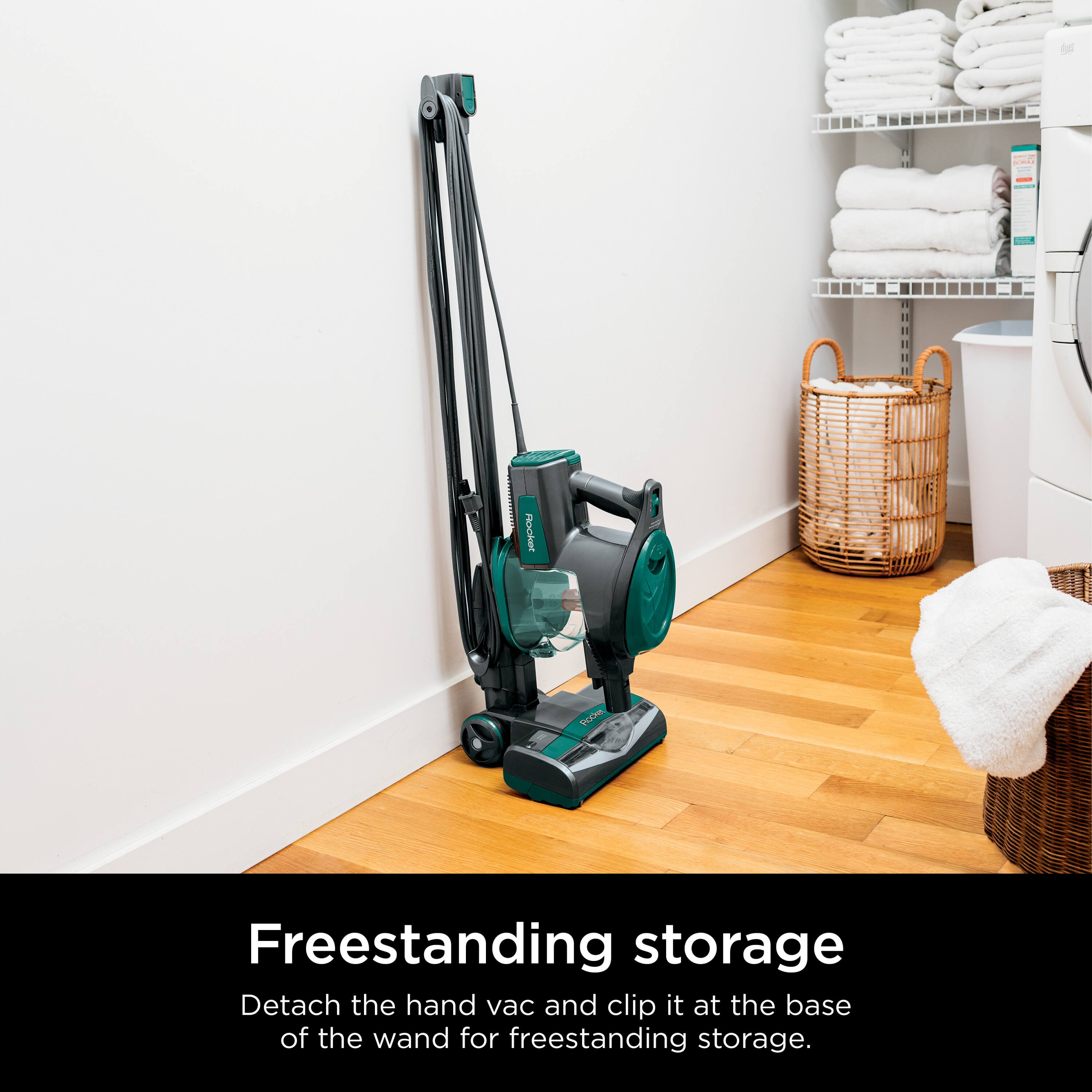 Freestanding storage

Detach the hand vac and clip it at the base of the wand for freestanding storage.