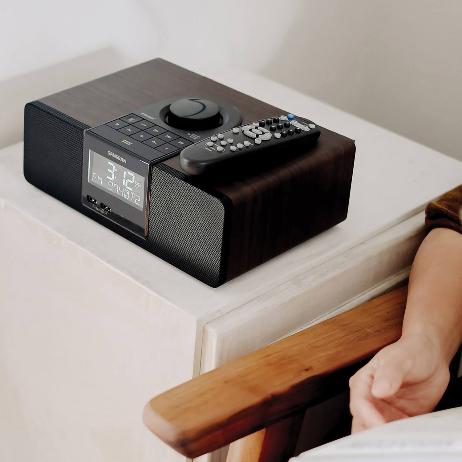 SANGEAN FM 3:12 94.02