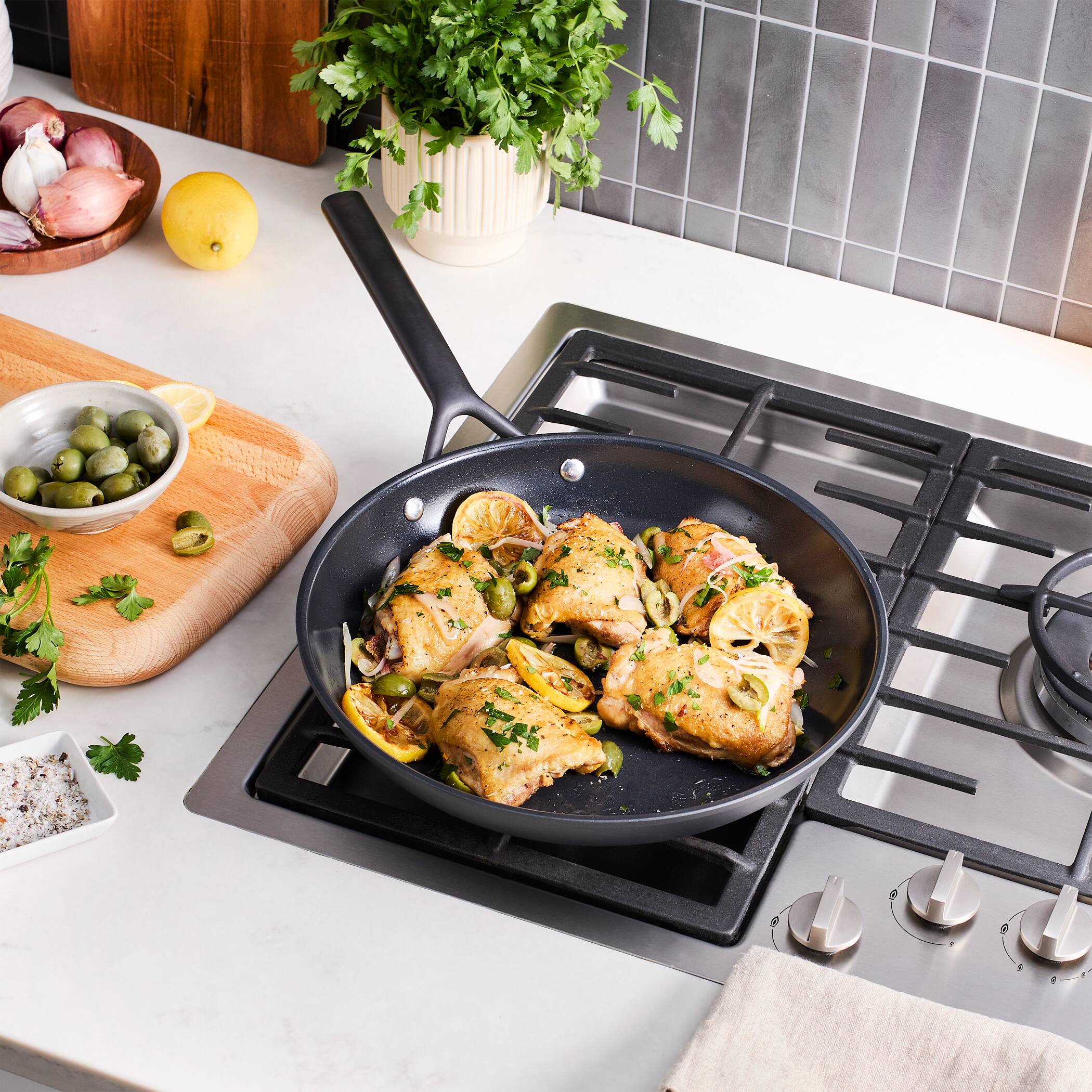 Alt View 1. ZWILLING - ZWILLING Milano 10-inch Aluminum Ceramic Nonstick  Fry Pan - Black.
