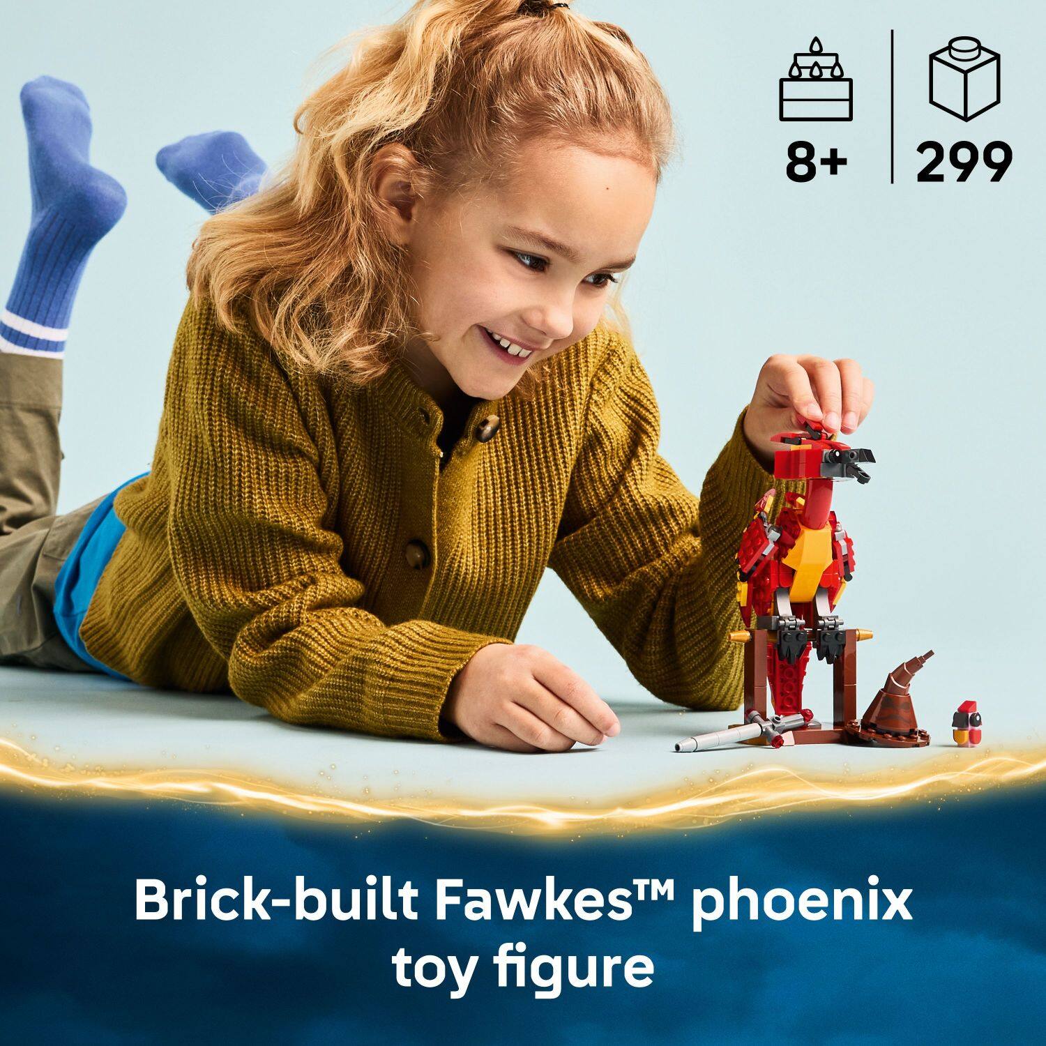 8+ 299 Brick-built Fawkes™ phoenix toy figure