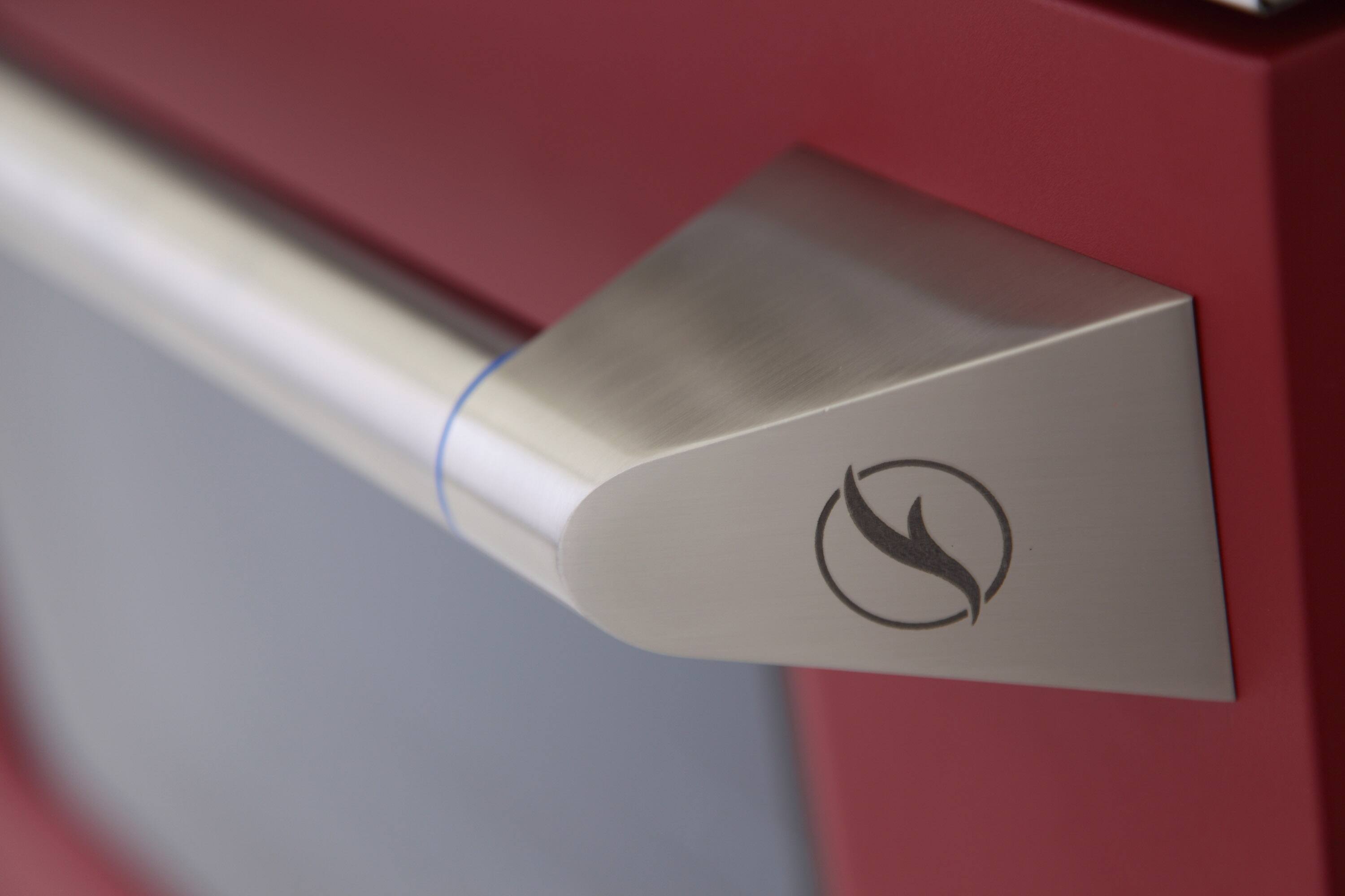 Alt View 4. Kucht - 36 in. 5.2 cu. ft. Propane Gas Range with Sealed Burners and Convection Oven in Red - Red.