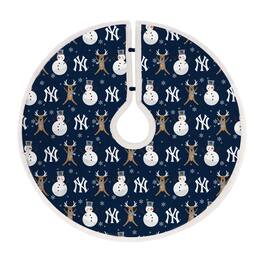 Pegasus - New York Yankees Reindeer Tree Skirt - Multicolor