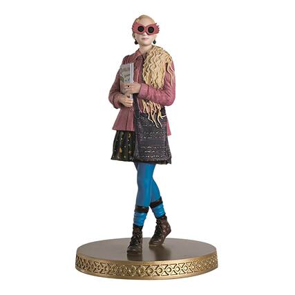 Front. Harry Potter - Eaglemoss Harry Potter Wizarding World 1:16 Figure | 021 Luna Lovegood - Pink.