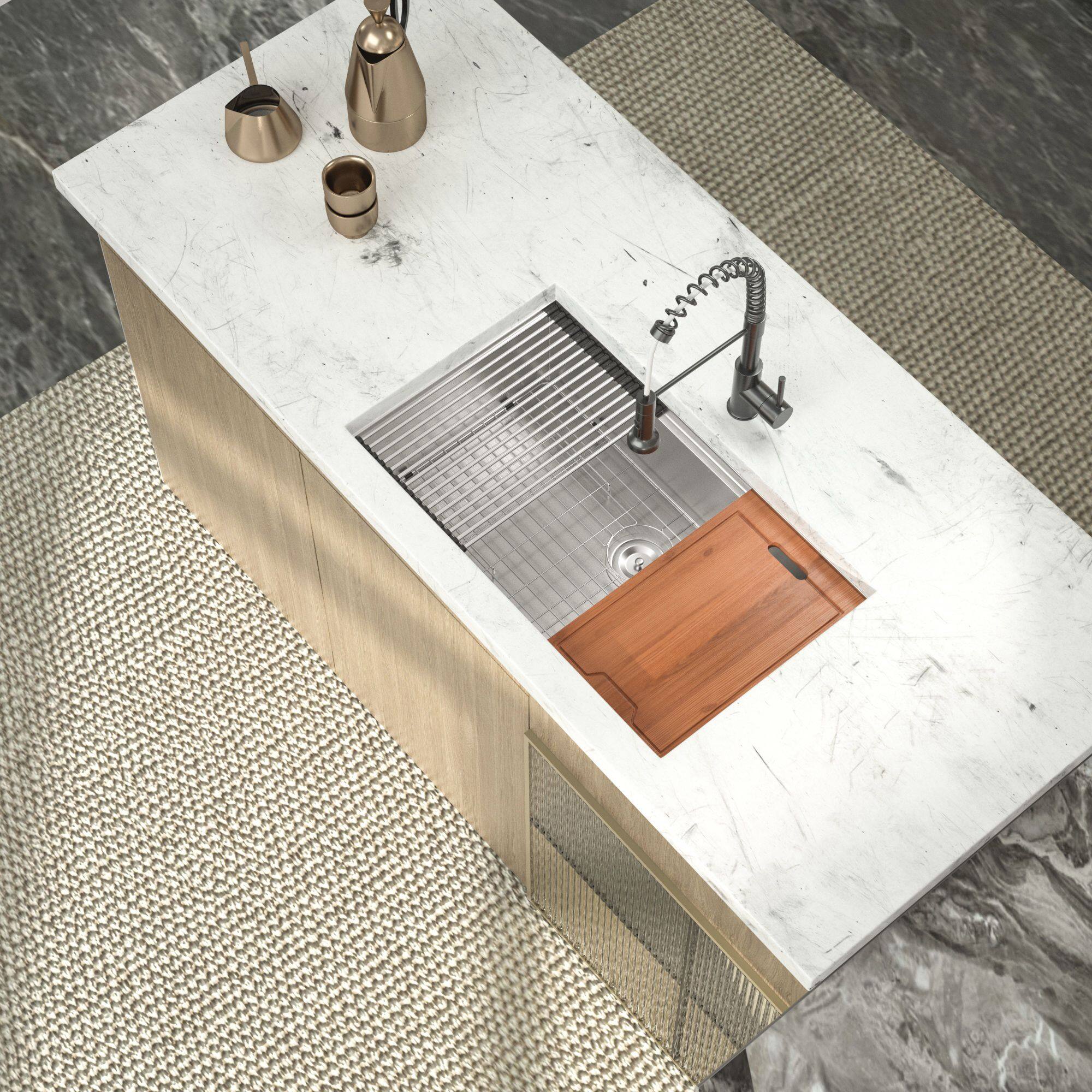 Left. Lordear - 32"x19"x 10" Single Bowl Undermount Workstation 16 Gauge Stainless Steel Kitchen Sink - Stainless steel.