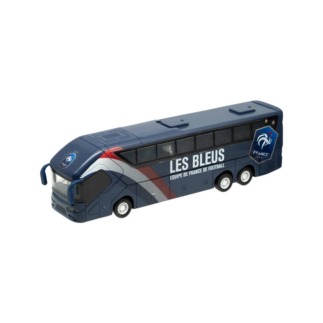 LES BLEUS FOOTBALL  
ÉQUIPE DE FRANCE  
FFF