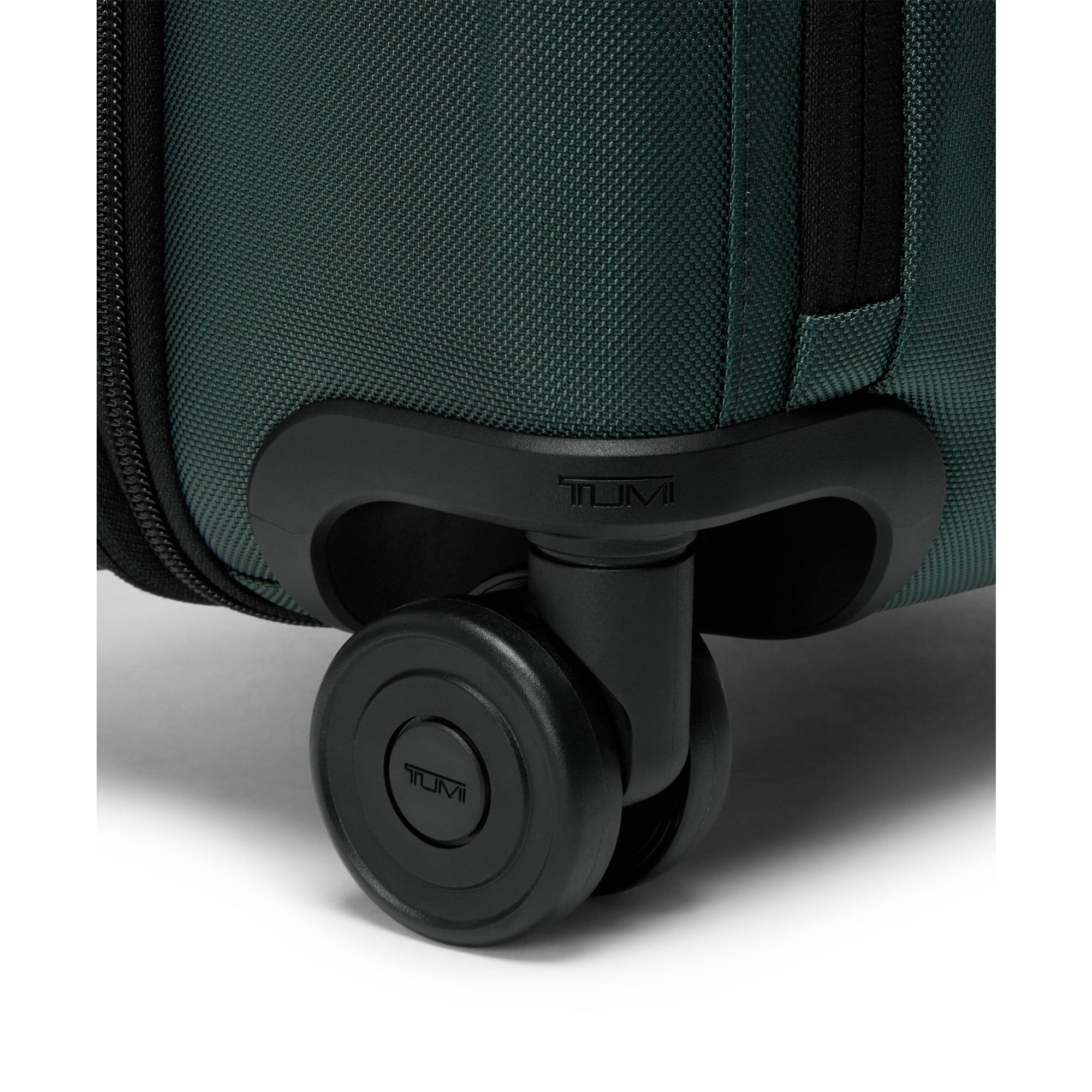 TUMI