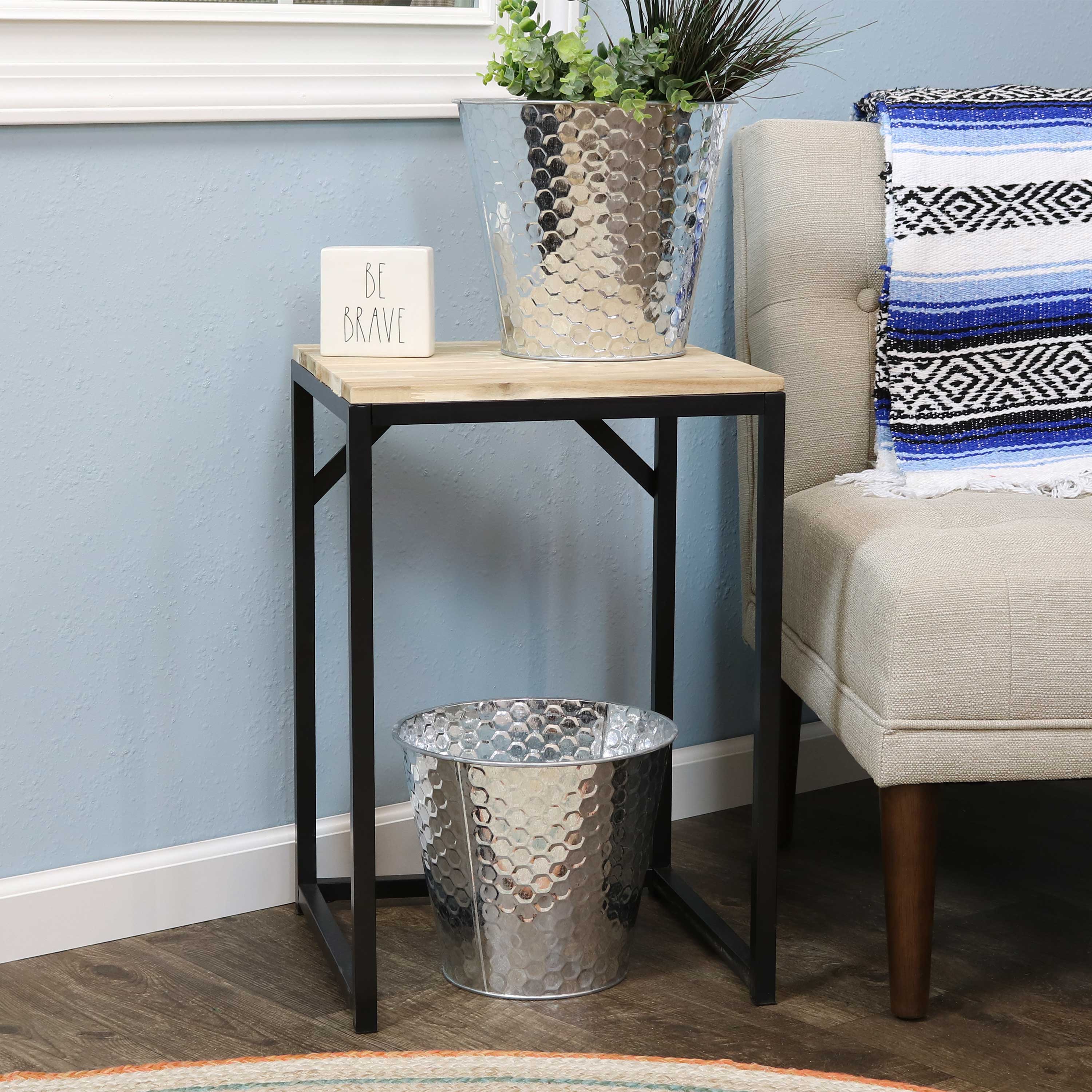 Alt View 4. Sunnydaze - Galvanized Steel Planters with Hexagon Pattern - Set of 4 - Metallic.