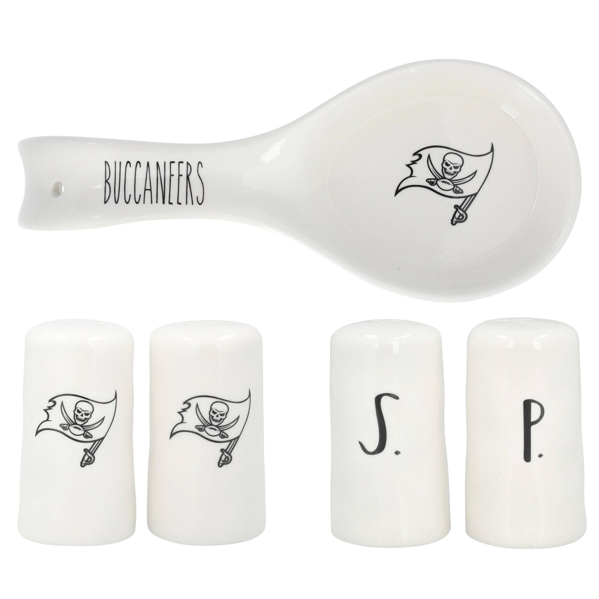 Front. The Memory Company - Tampa Bay Buccaneers 3-Piece Artisan Kitchen Gift Set - Multicolor.