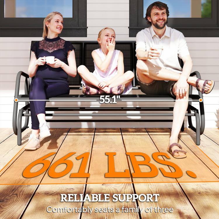 55.1"  
661 LBS.  
RELIABLE SUPPORT  
Comfortably seats a family of three