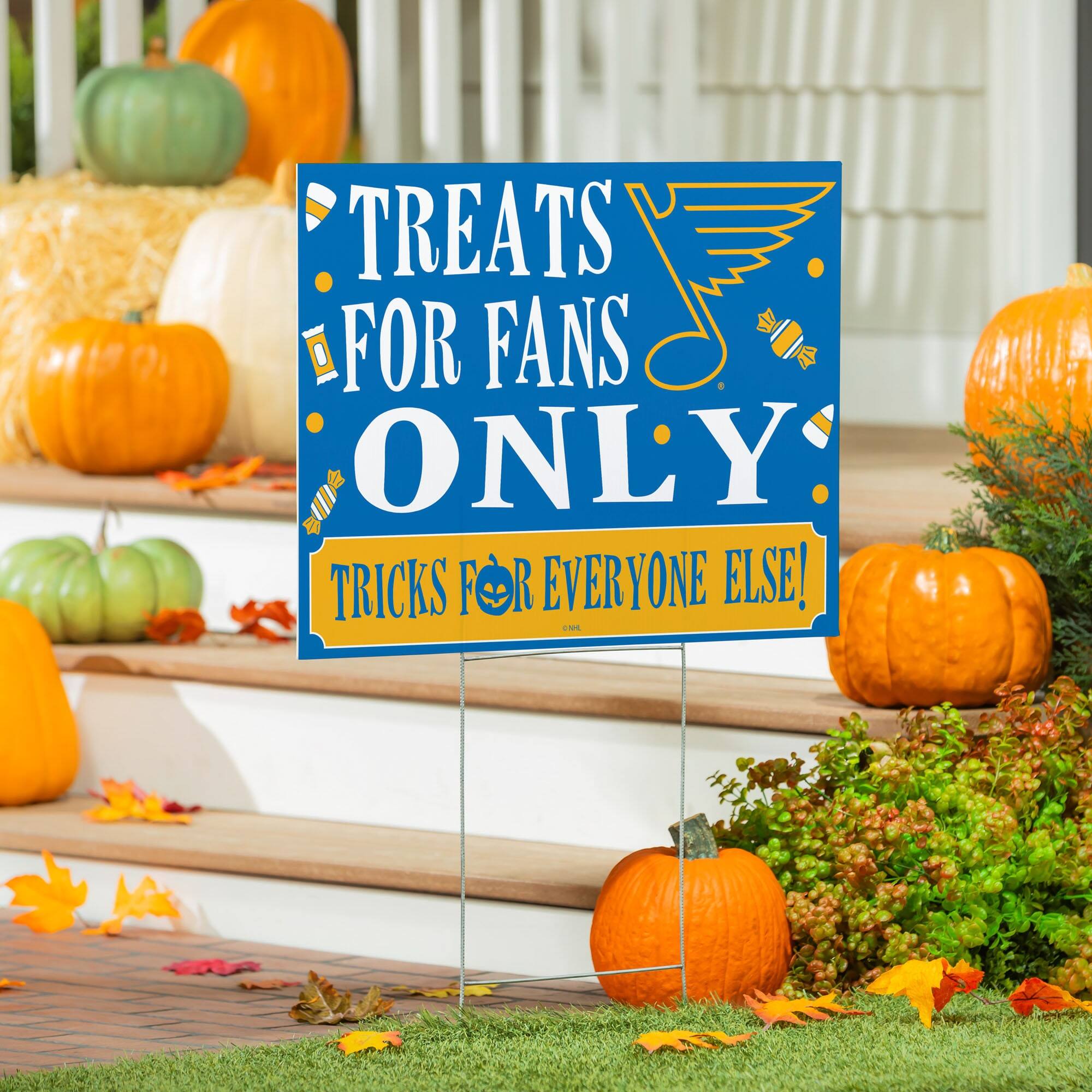 TREATS FOR FANS ONLY  
TRICKS FOR EVERYONE ELSE!